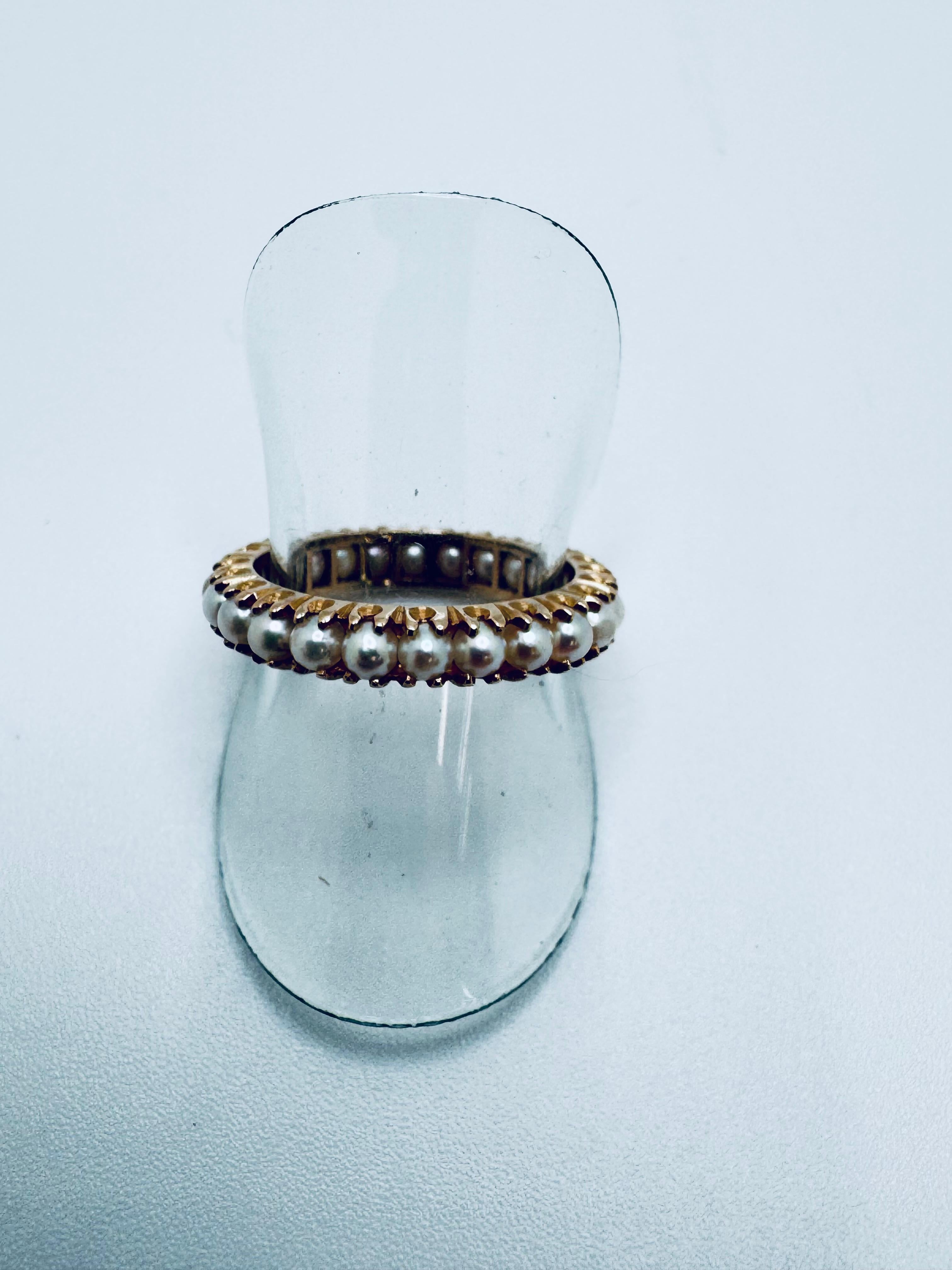 Bague en or jaune 14K avec perles d'Akoya - 24 perles serties, taille 6 en vente 1
