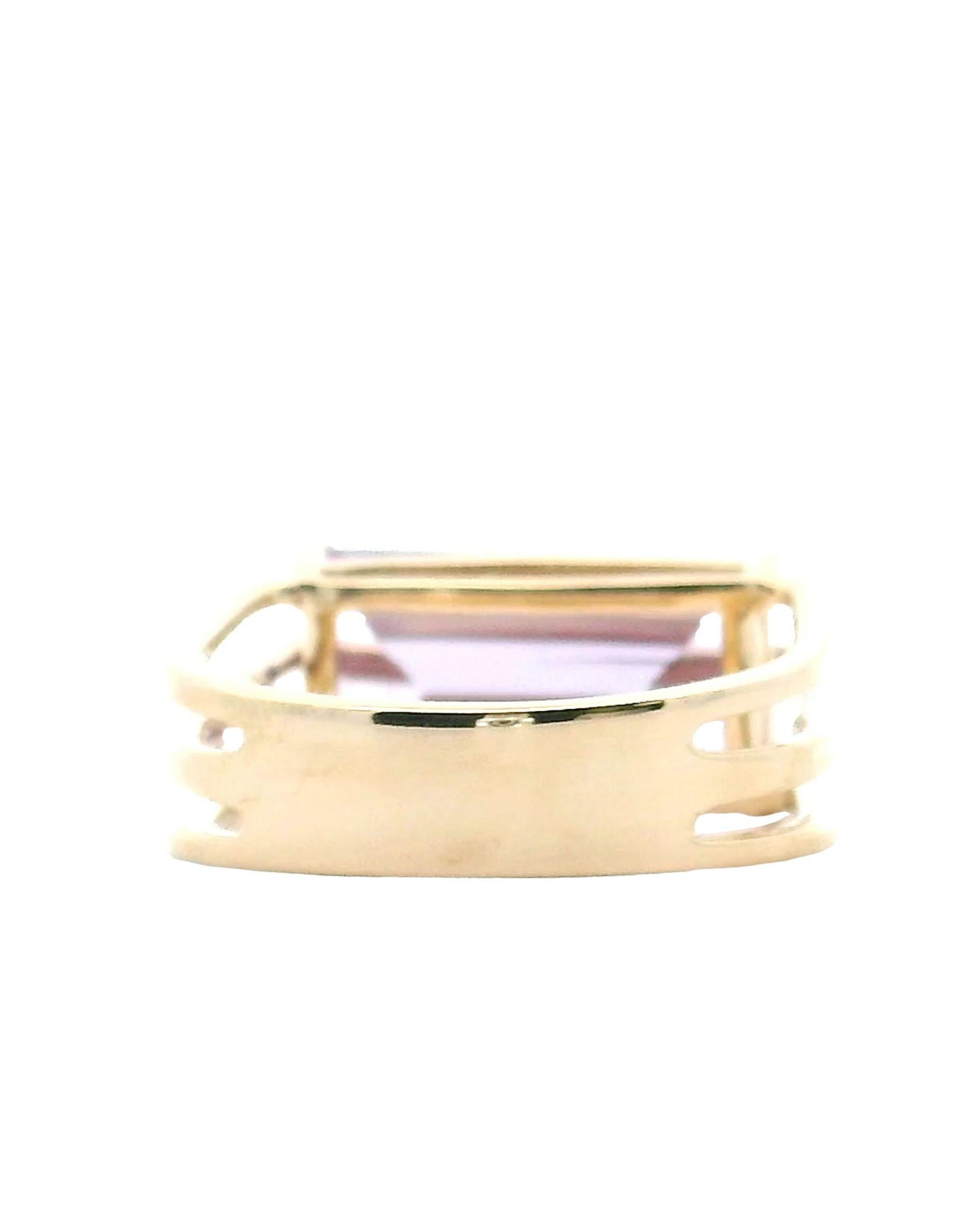 Geometrischer Ring aus 14 Karat Gelbgold mit Amethyst und Diamant (Smaragdschliff)