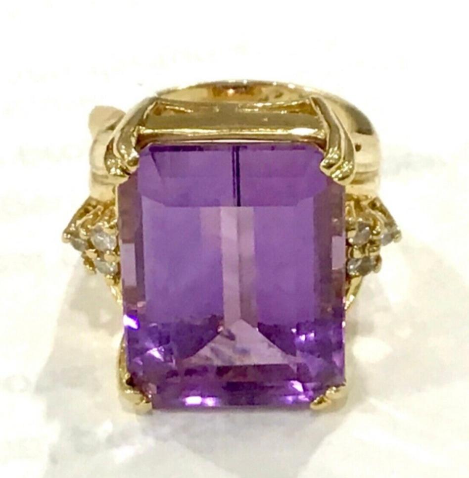 Modern 14k Yellow Gold Amethyst and Diamond Ring For Sale