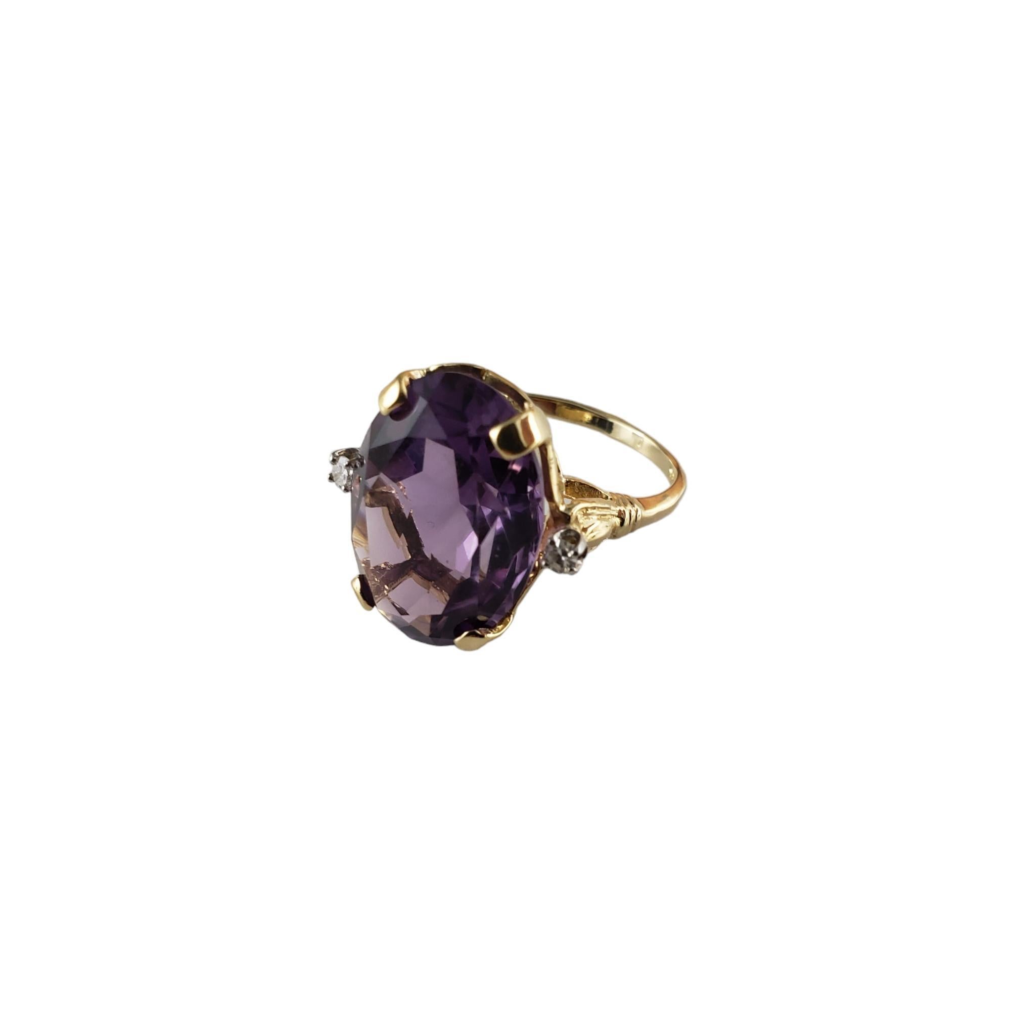 14K Yellow Gold Amethyst and Diamond Ring Size 7  #16328 In Good Condition For Sale In Washington Depot, CT