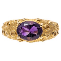 Vintage 14k Yellow Gold Amethyst And Moon Surface Finish Style Ring