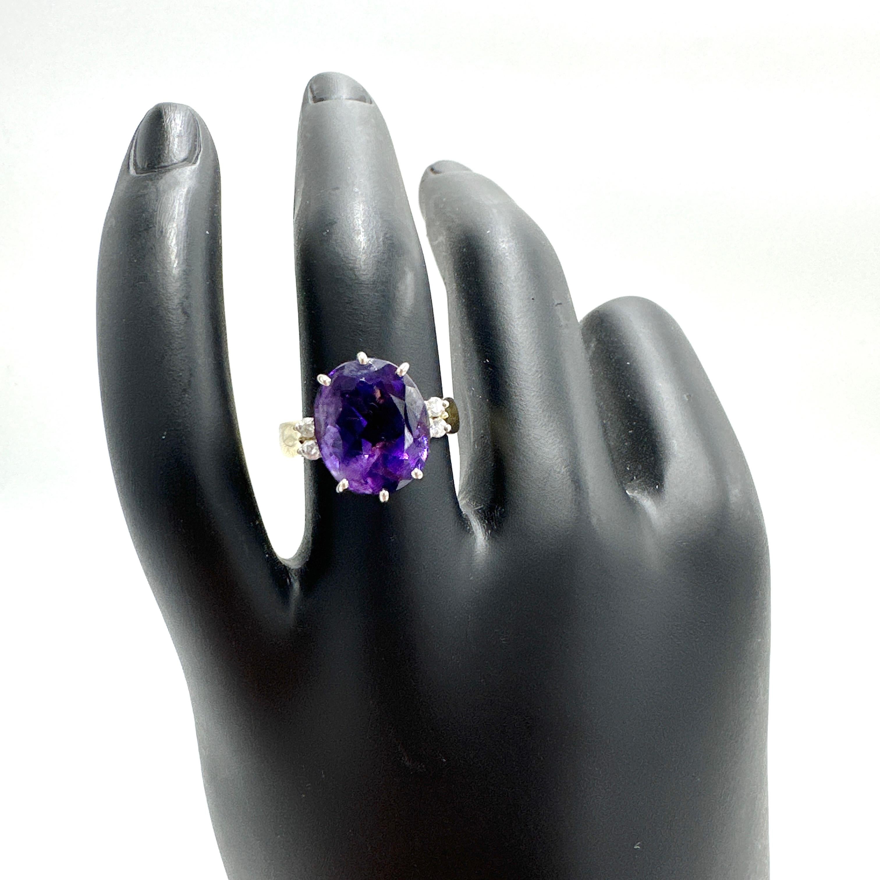 Women's 14k Yellow Gold Amethyst and Natural Diamond Cocktail Ring. 4.87TCW For Sale