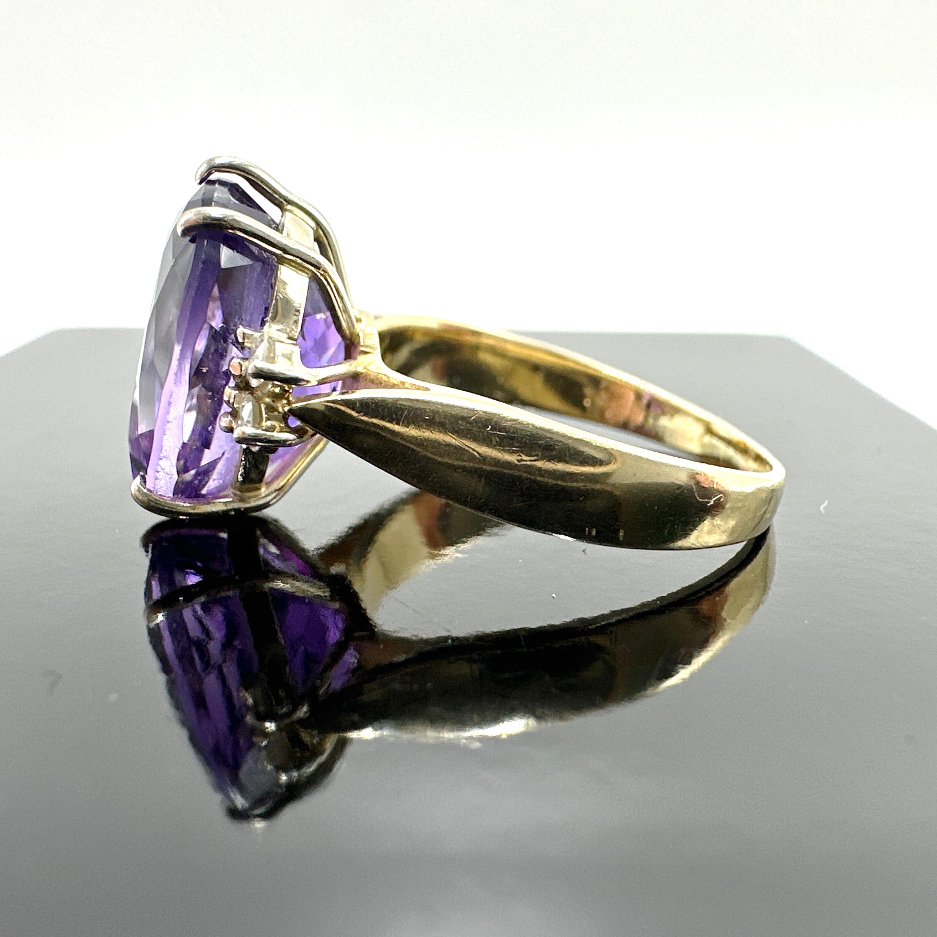 14k Yellow Gold Amethyst and Natural Diamond Cocktail Ring. 4.87TCW For Sale 3