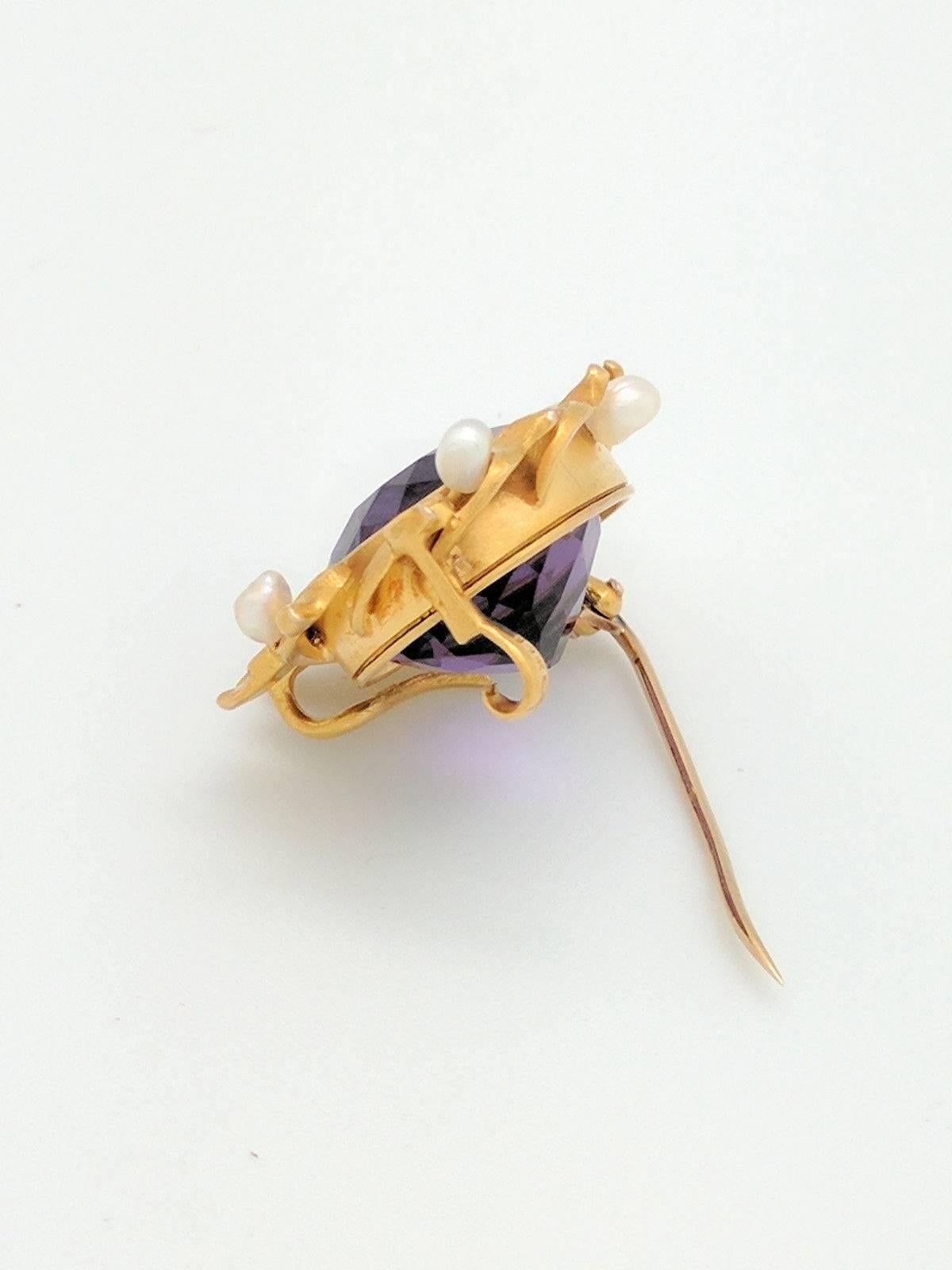 14 Karat Yellow Gold Amethyst and Seed Pearl Brooch Pin For Sale 1