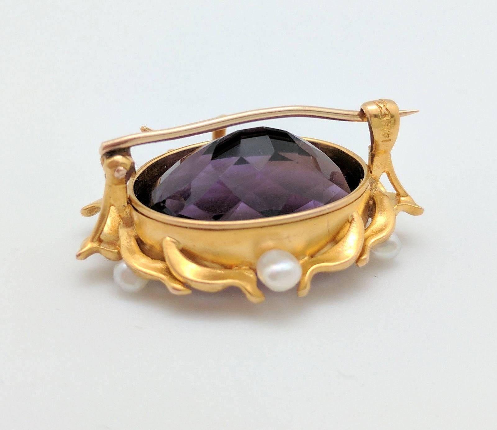 14 Karat Yellow Gold Amethyst and Seed Pearl Brooch Pin For Sale 3