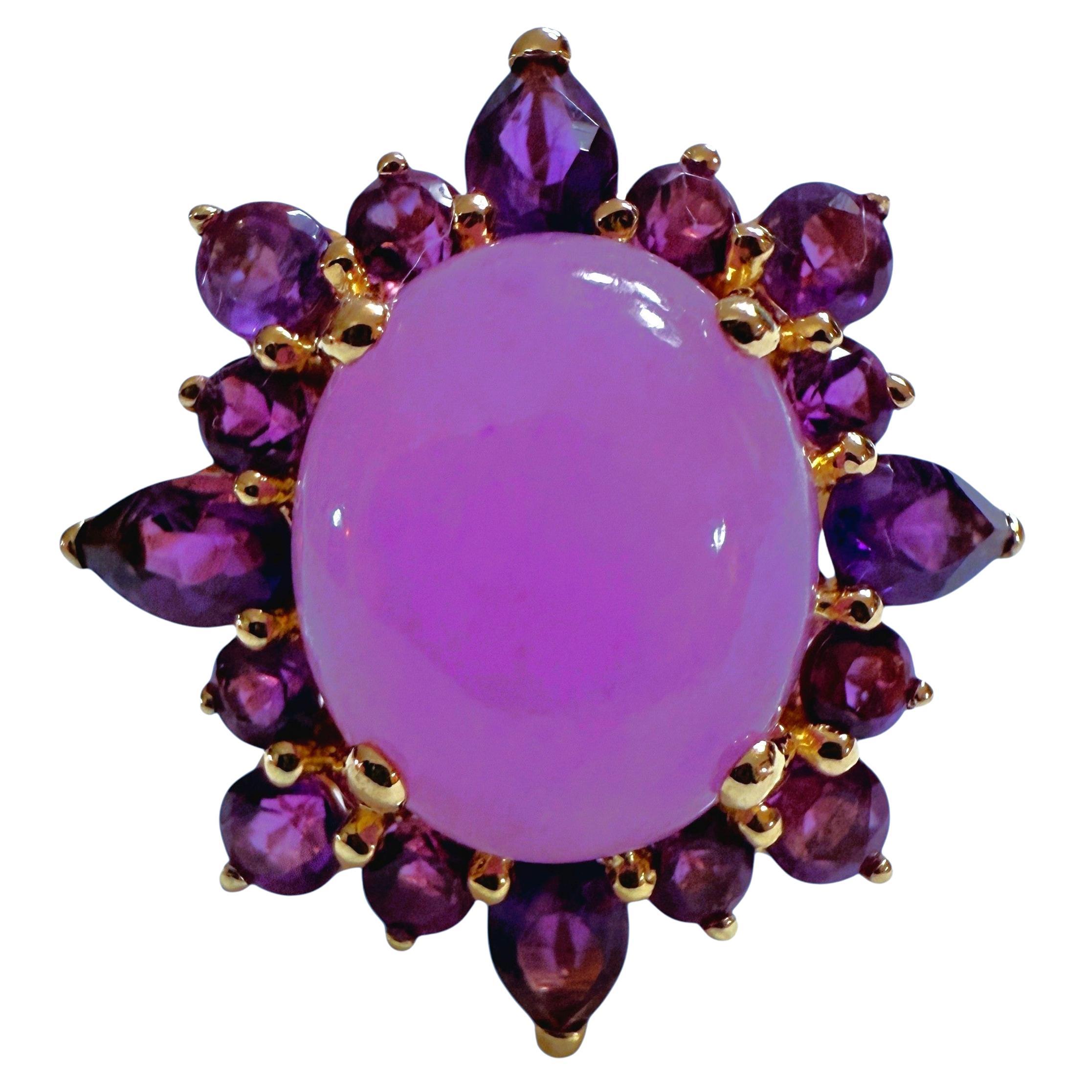 Anello con ametista cabochon e diamante da 4,65 carati in oro giallo 14K