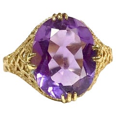 Vintage 14K Yellow Gold Amethyst Ring Approximately 5 Carats