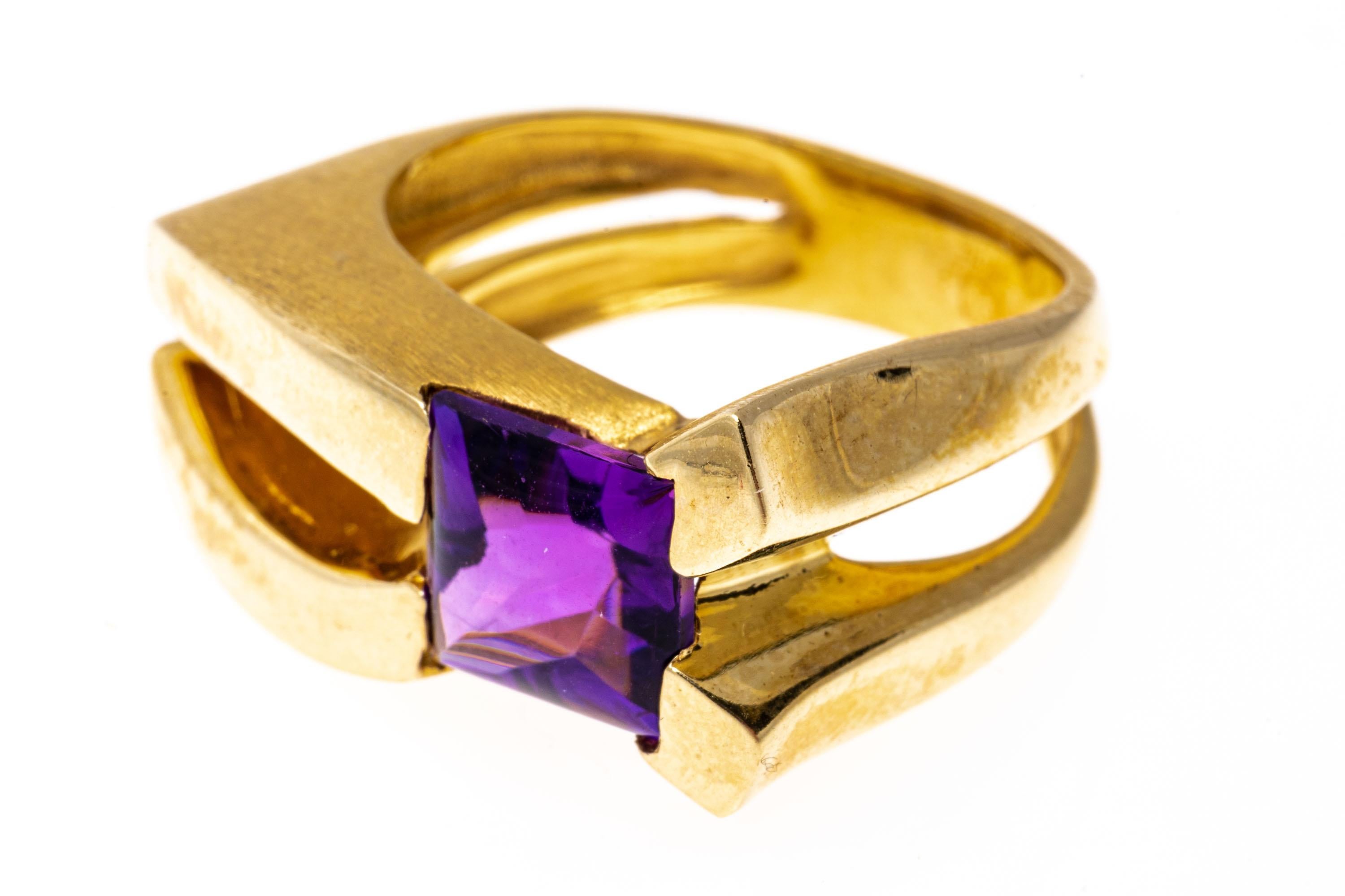 14k Yellow Gold Amethyst Set Contemporary Horizontal Elongated Ring For Sale 2