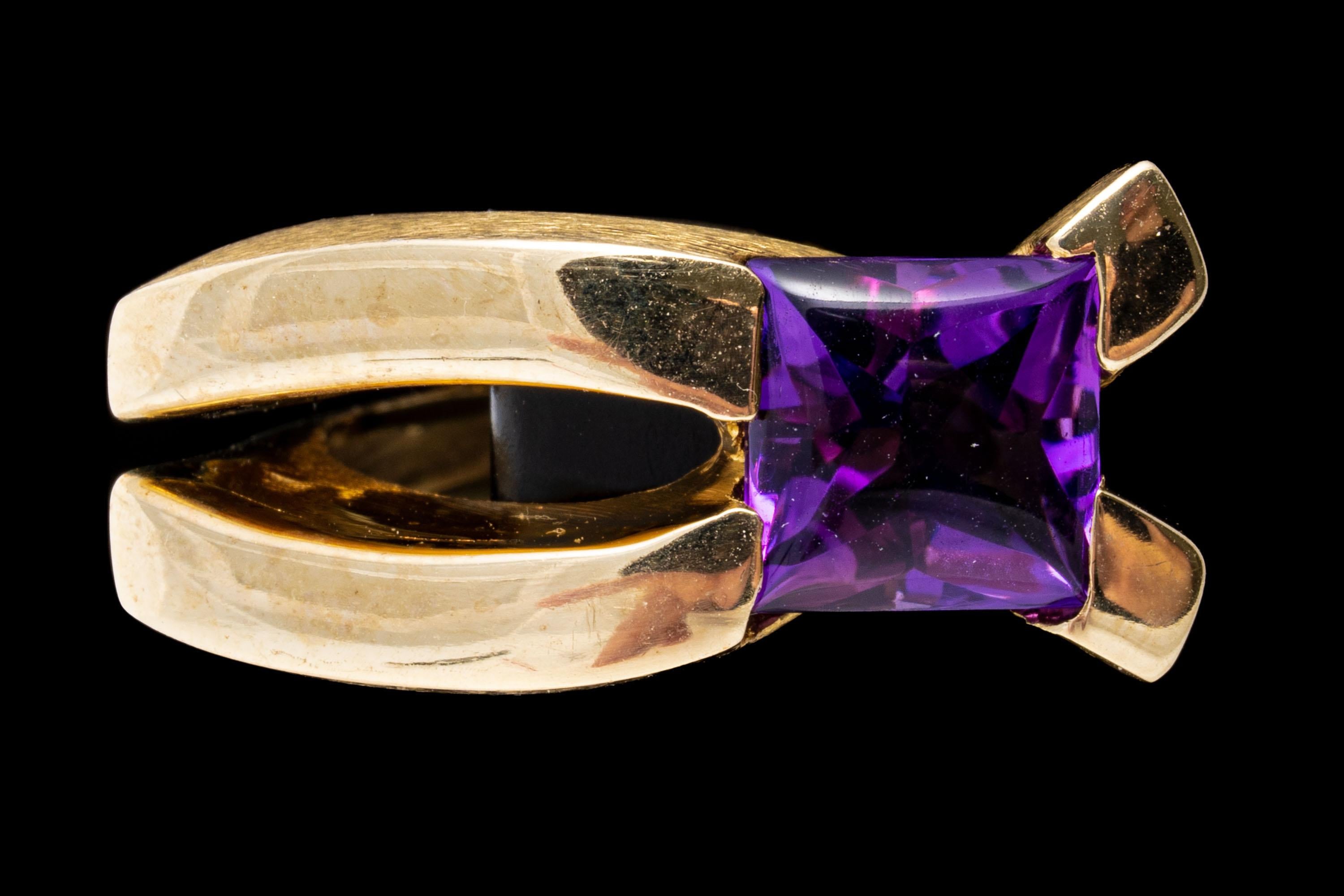 14k Yellow Gold Amethyst Set Contemporary Horizontal Elongated Ring For Sale 3