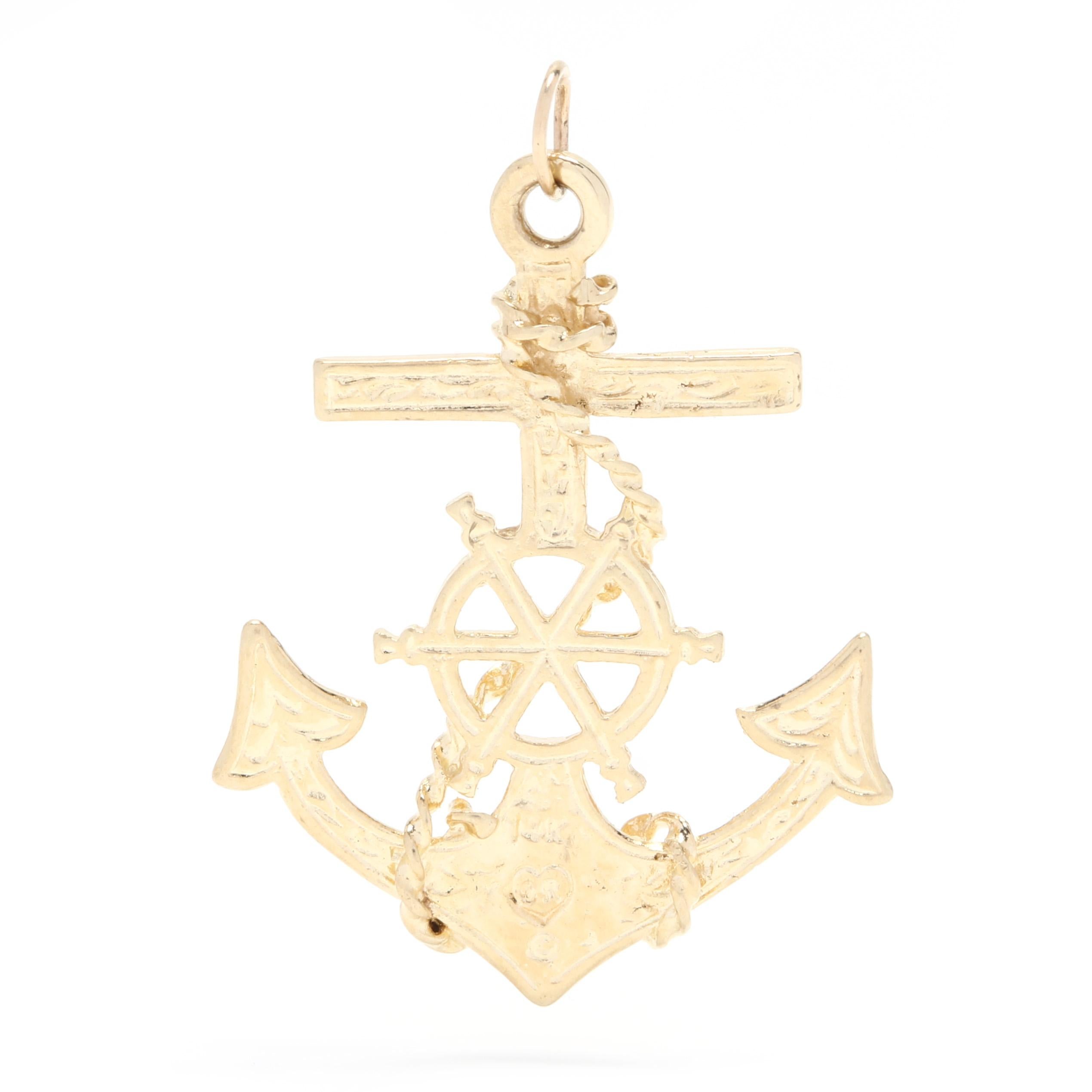 14 Karat Yellow Gold Anchor Charm / Pendant In Good Condition In McLeansville, NC