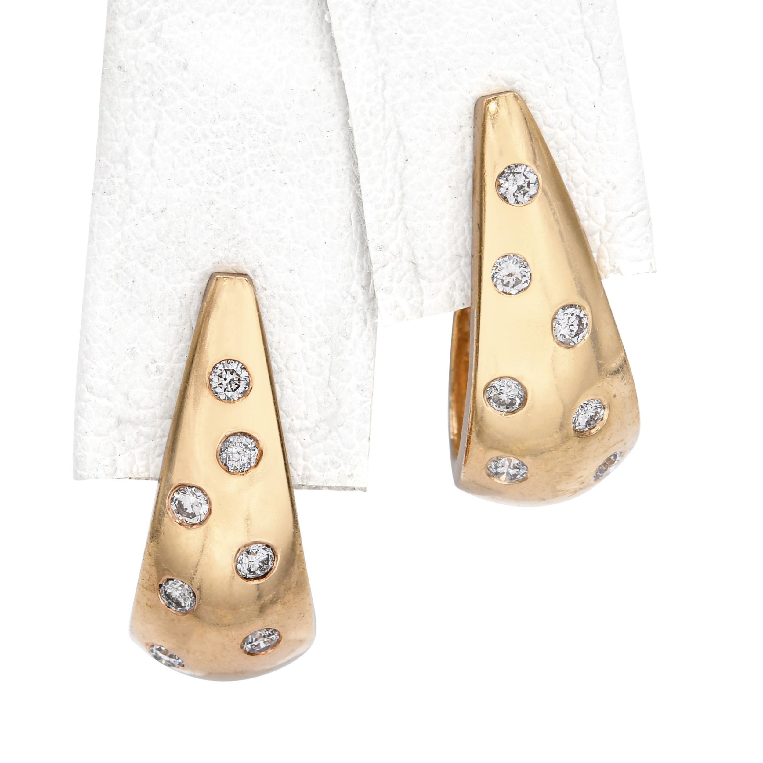 Boucles d'oreilles en or jaune 14k et diamant 0.40tcw Unisexe en vente