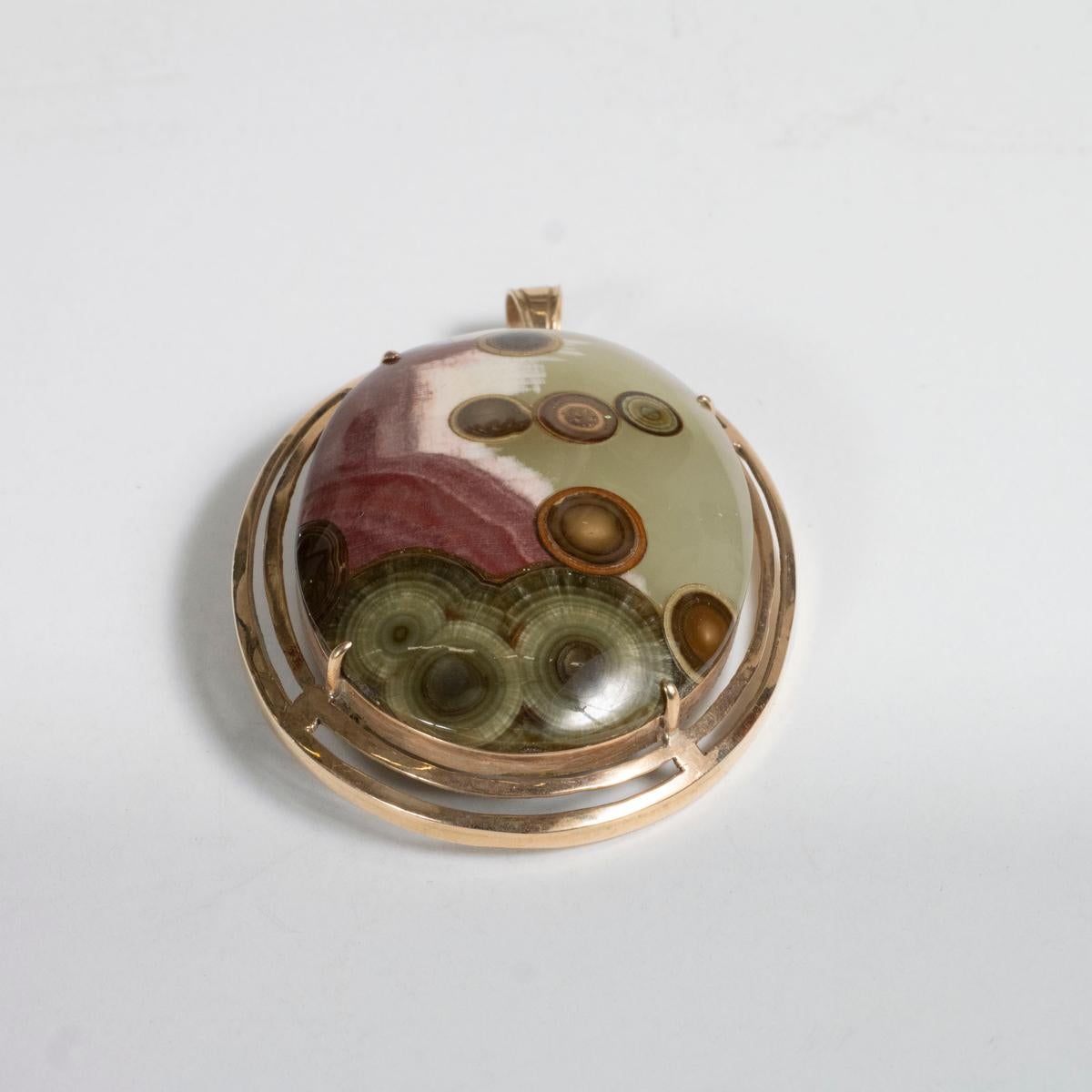 14K Yellow Gold and Agate Ladies' Ring and Brooch Set For Sale 4
