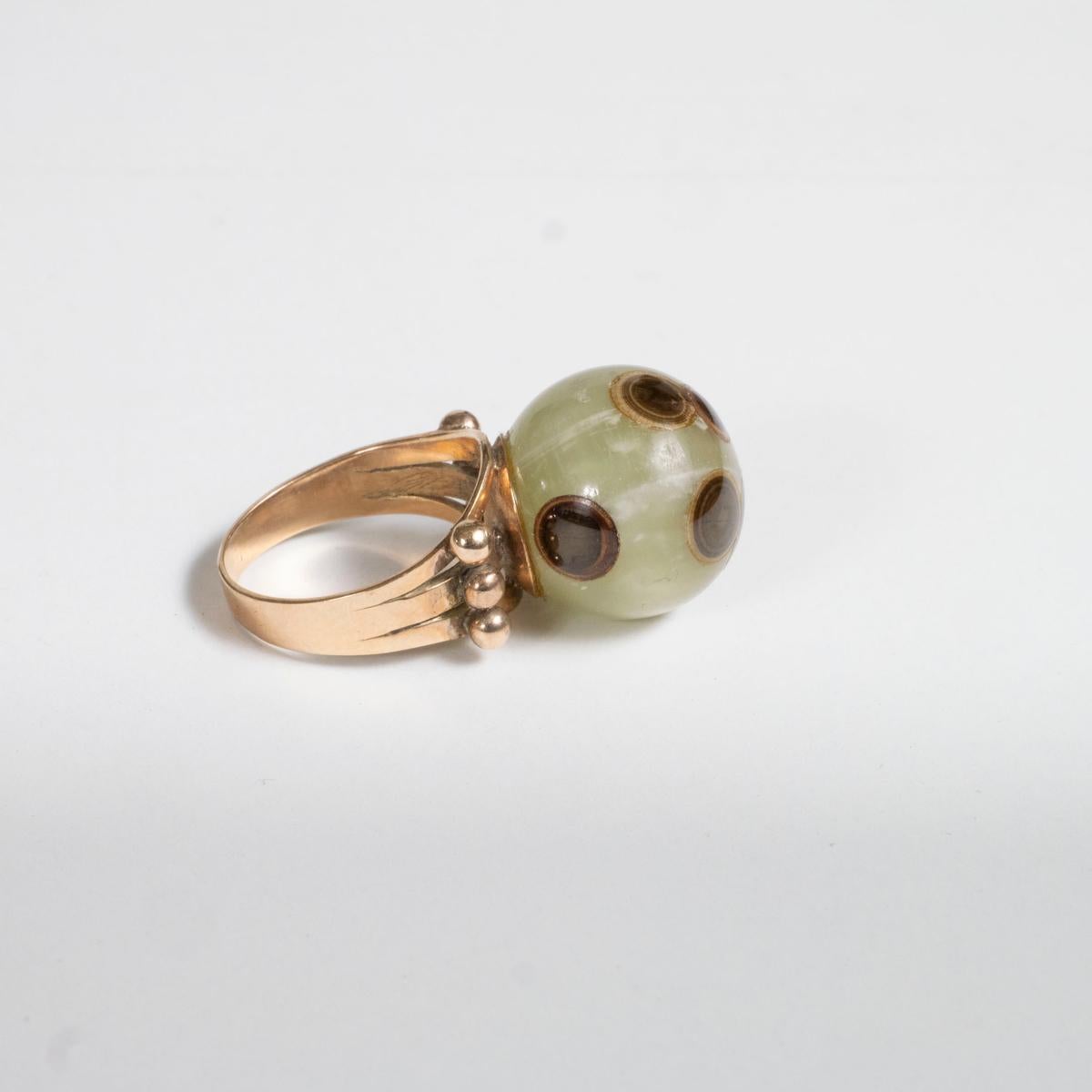 14K Yellow Gold and Agate Ladies' Ring and Brooch Set For Sale 1