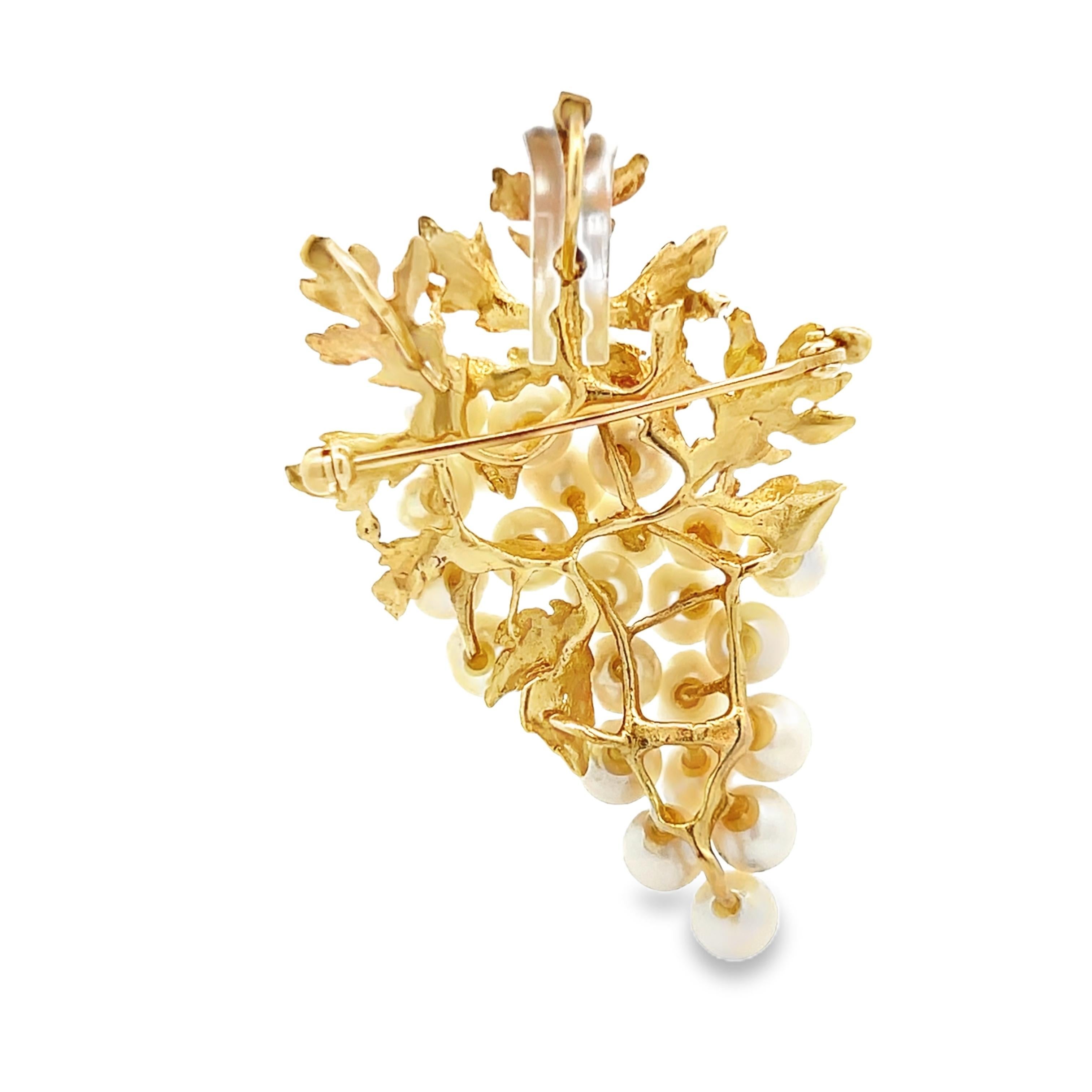 Spilla/pendente in oro giallo 14k e perle Akoya da 5 mm a grappolo in vendita 2