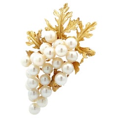 Spilla/pendente in oro giallo 14k e perle Akoya da 5 mm a grappolo