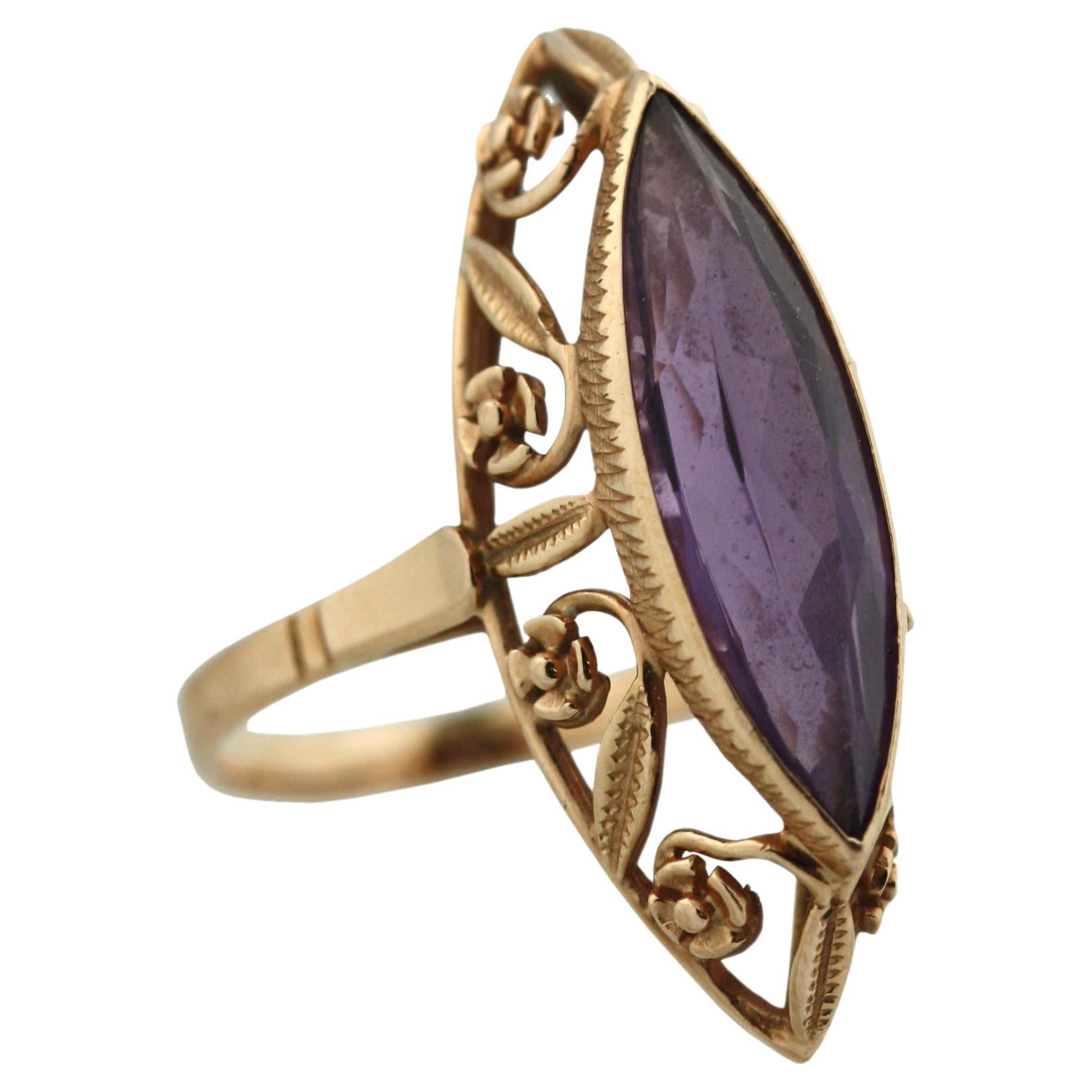 14K Yellow Gold and Amethyst Ring