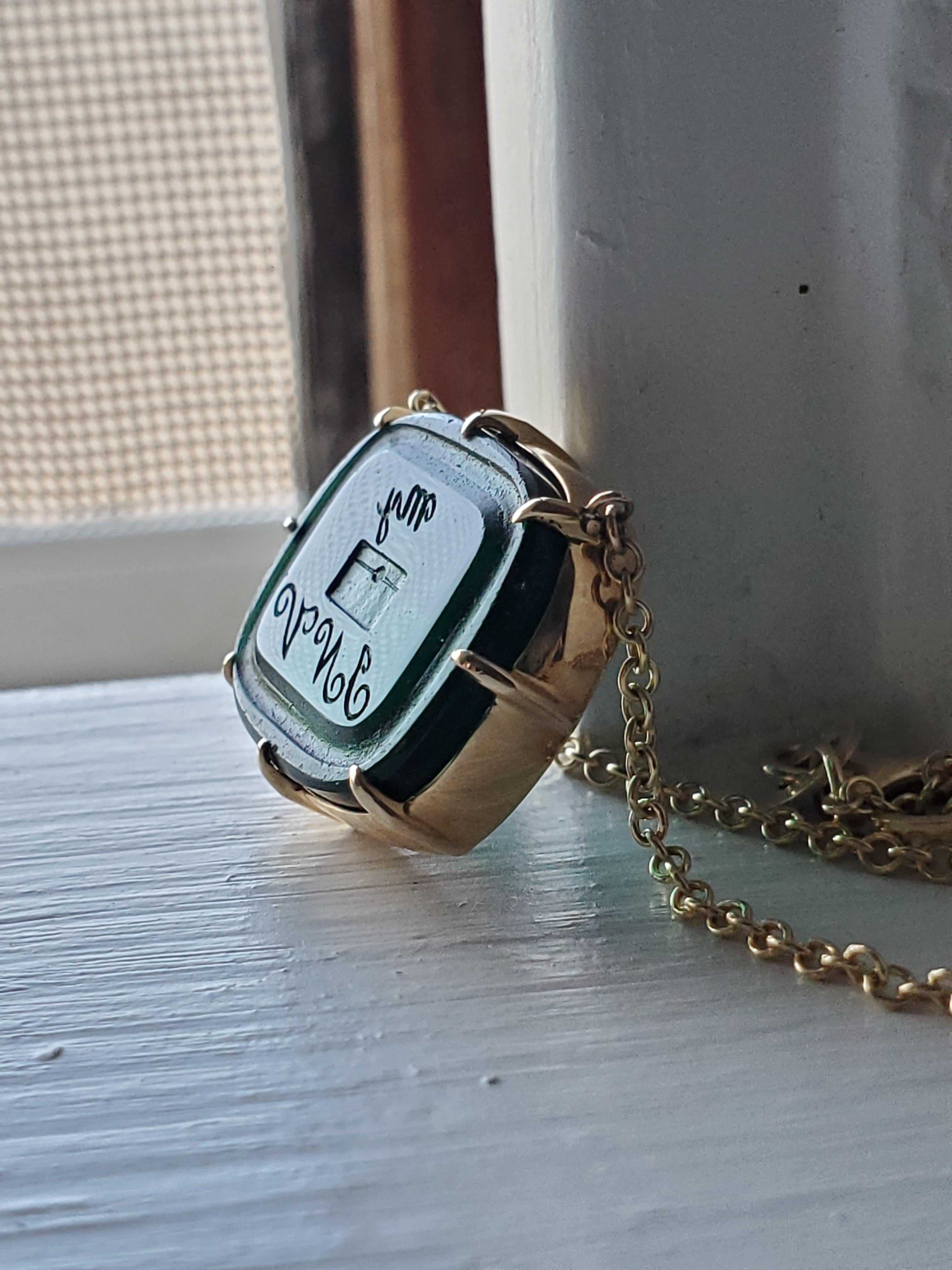 Collana con sigillo 
