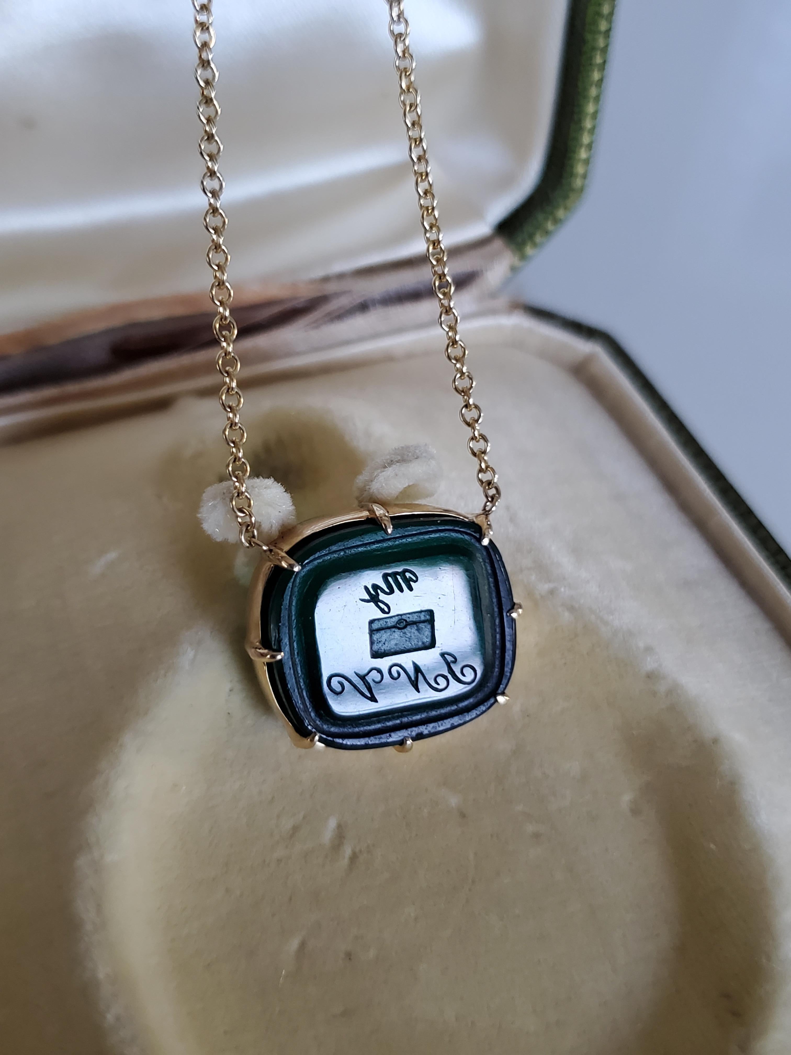 Collana con sigillo 