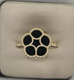 14K Yellow Gold and Black Onyx Flower Ring