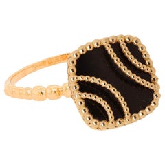 14K Yellow Gold and Black Onyx Ring