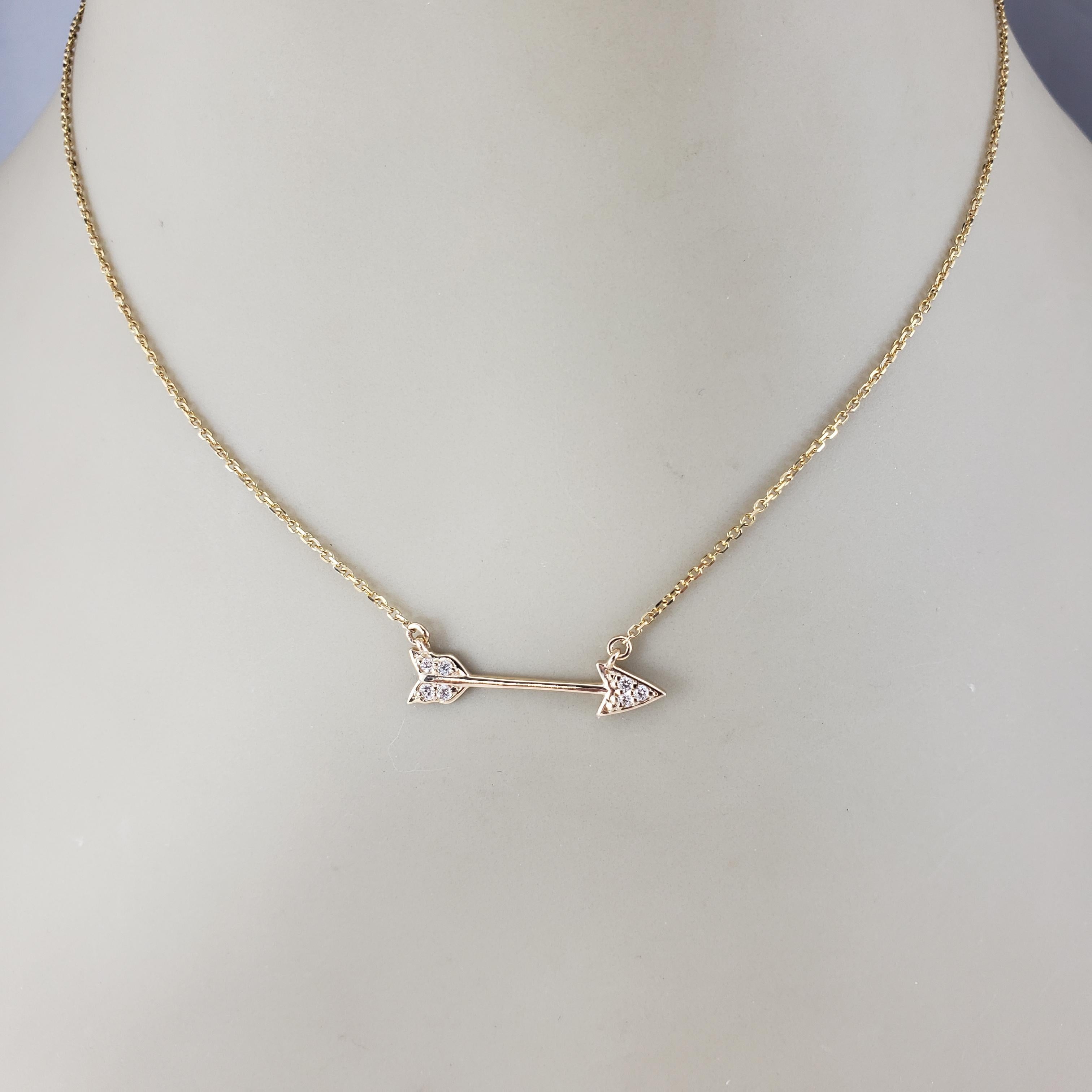 Collana Arrow in oro giallo 14K e diamanti #23190 in vendita 1