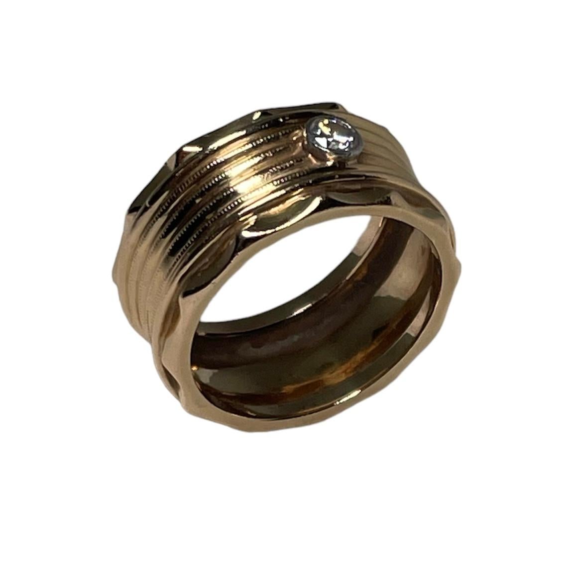  14K Yellow Gold And Diamond Band Ring For Sale 2