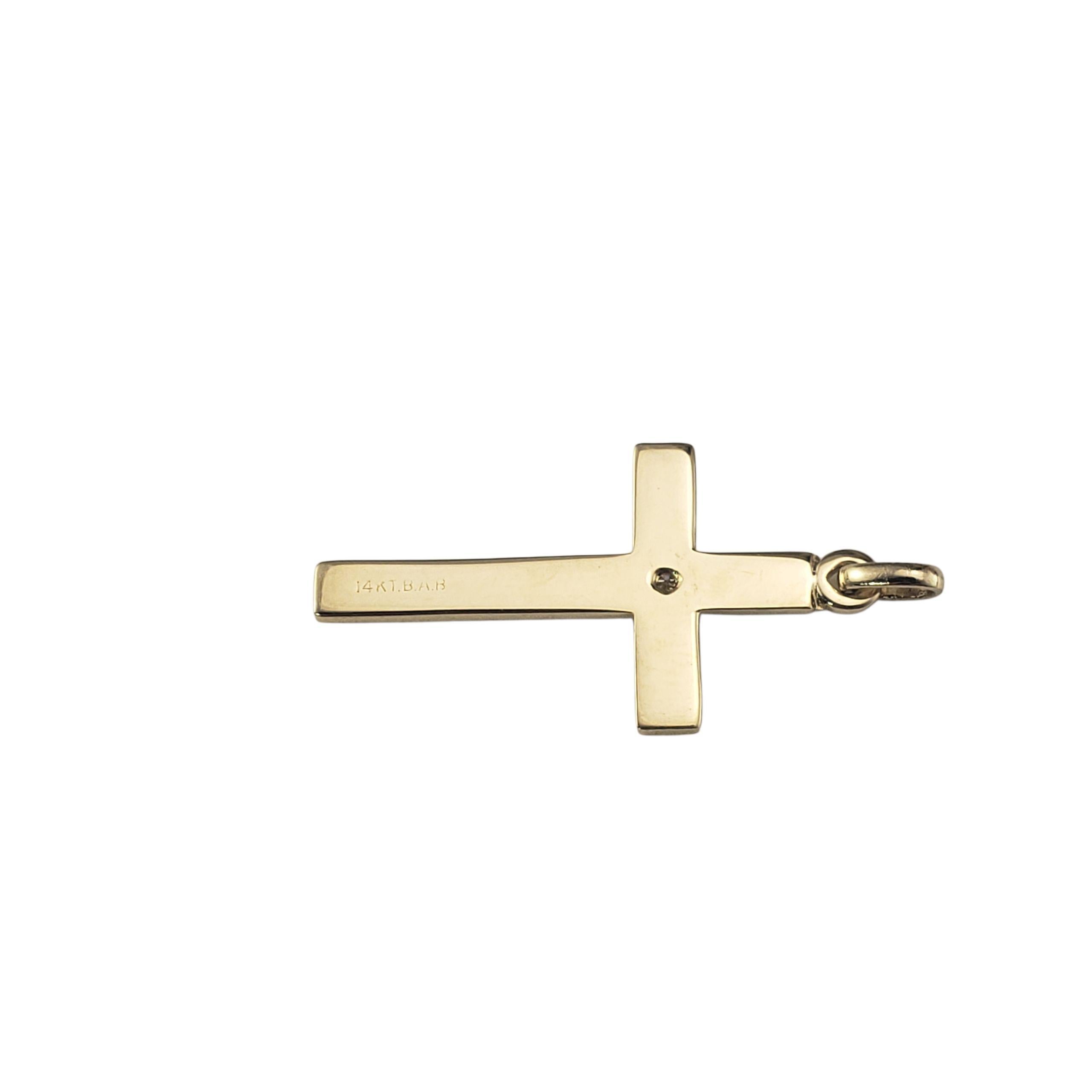 14K Yellow Gold and Diamond Cross Pendant #22656 Bon état - En vente à Washington Depot, CT