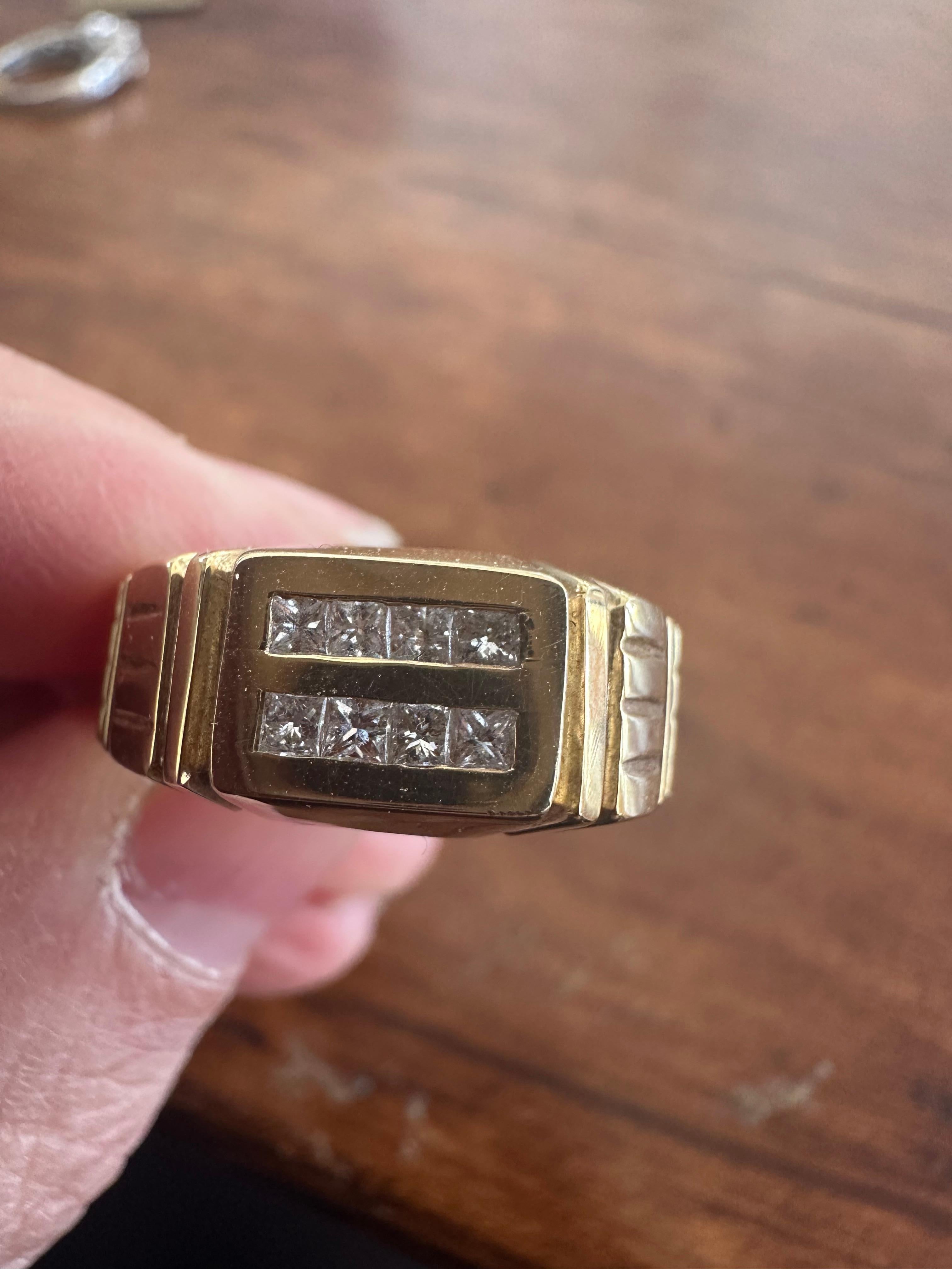 14K Yellow Gold and Diamond Men's Ring  For Sale 2
