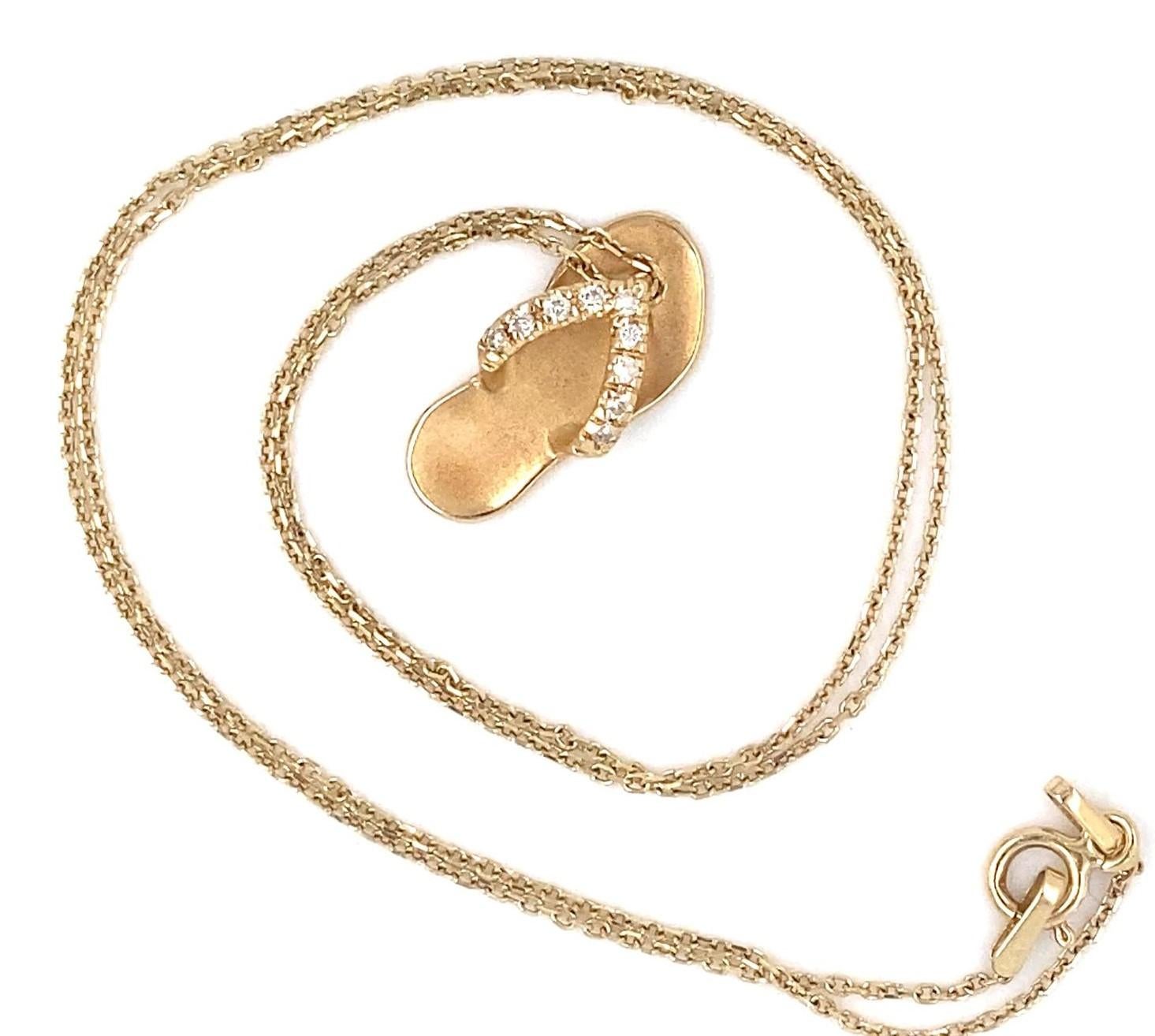Taille ronde Collier pantoufle/chaîne de Sandale en or jaune 14 carats et diamants, longueur 17 pouces en vente