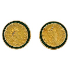 Gemelos de monedas de oro amarillo de 14k y esmeralda