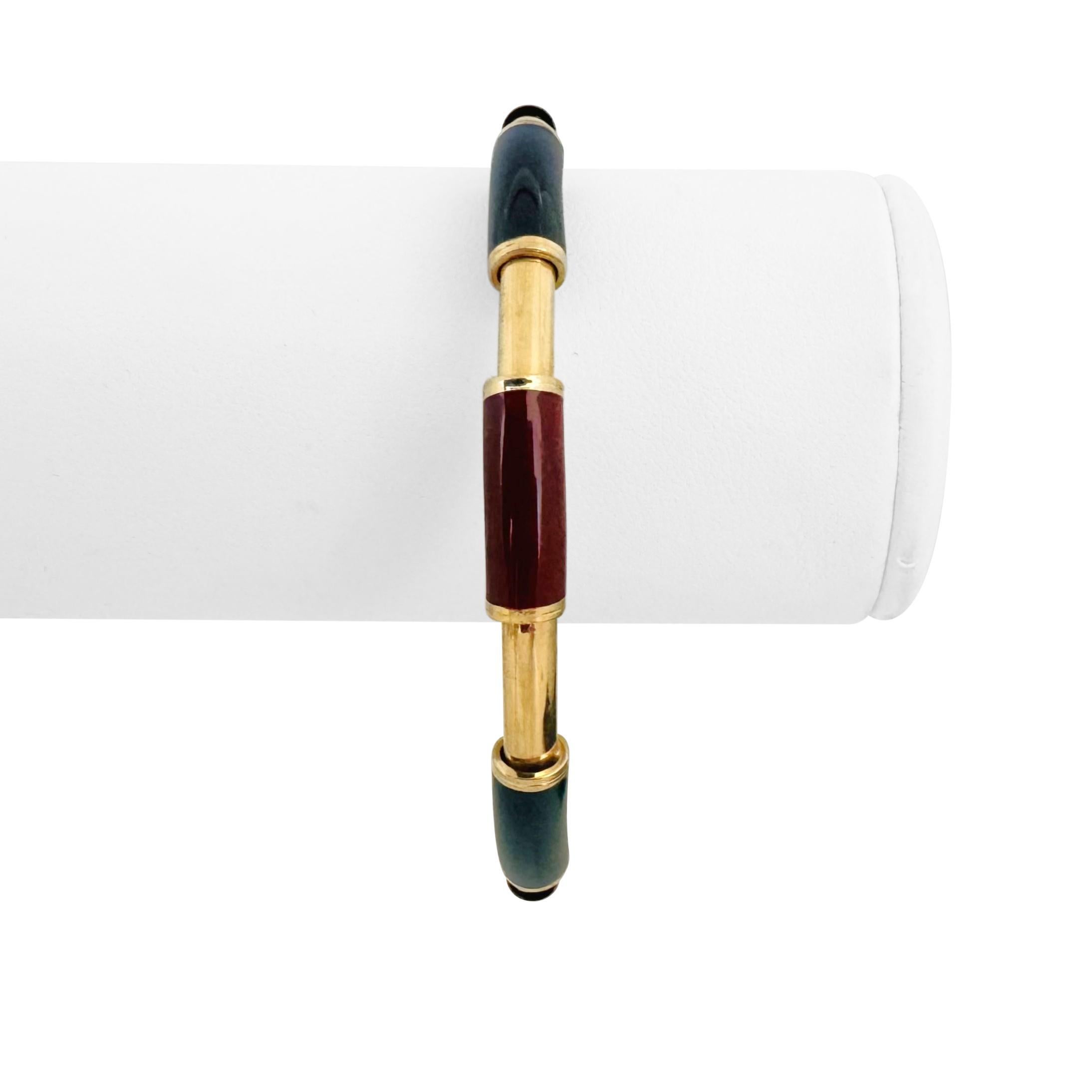 Condition:  Excellent Condition, Professionally Cleaned and Polished
Metal:  14k Gold (Marked, and Professionally Tested)
Weight:  11.2g
Length:  7.25 Inches
Width:  6mm
Closure: Flex Bar Insert
Markings:  