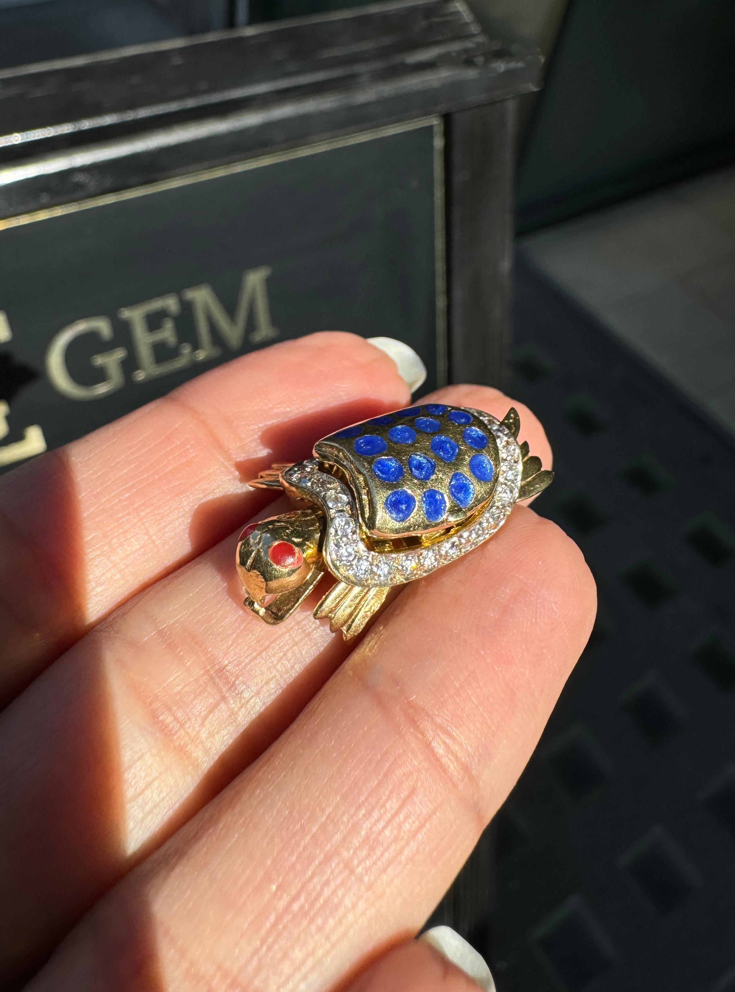 Breloque en or jaune 14K et émail pour tortue mobile avec compartiment à charnière caché en vente 2
