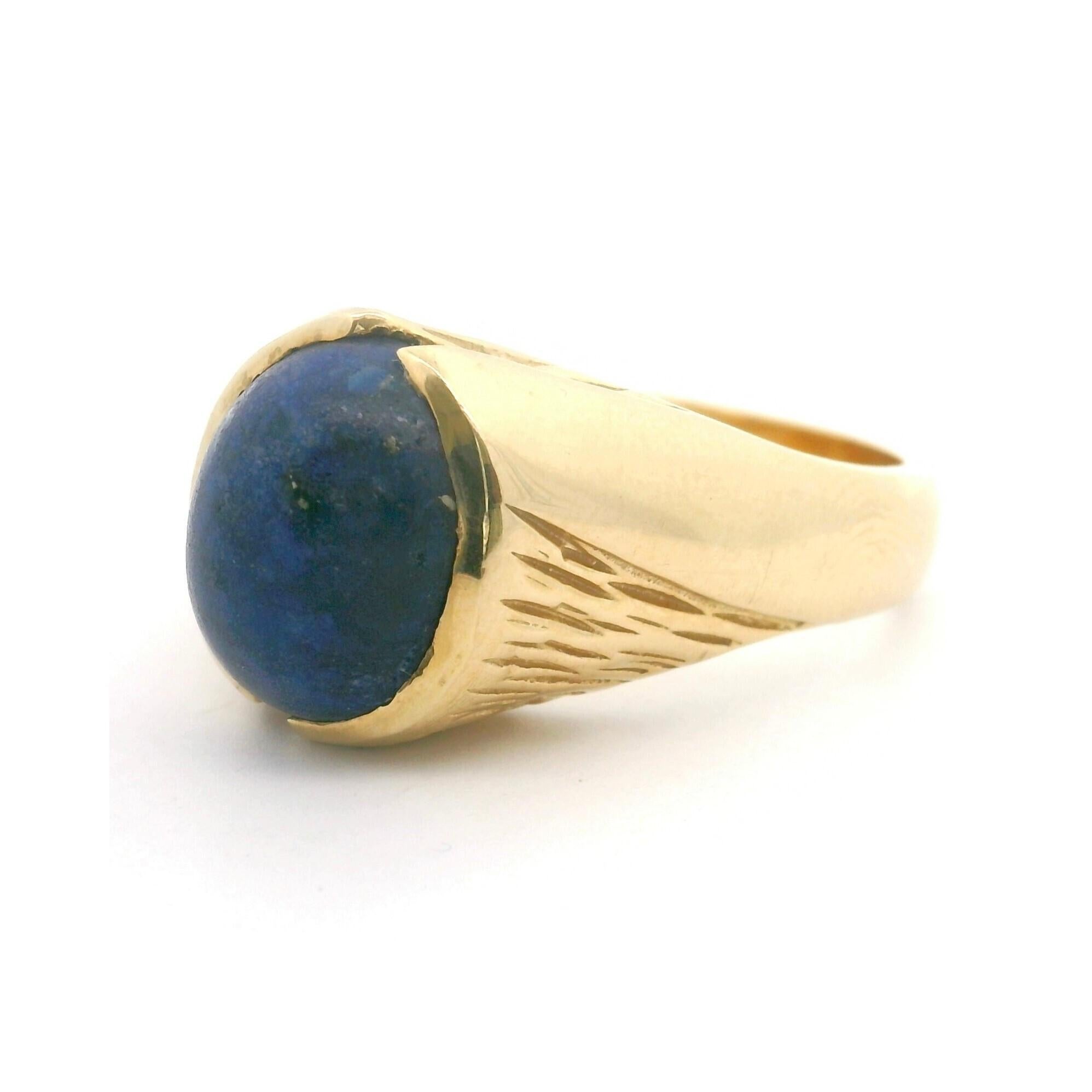 Condition:  Excellent Condition, Professionally Cleaned and Polished
Metal:  14k Gold (Marked, and Professionally Tested)
Weight:  11.9g
Gemstone:  11mm by 9mm Lapis Lazuli
Band Width:  4.5mm
Size:  9
Markings:  