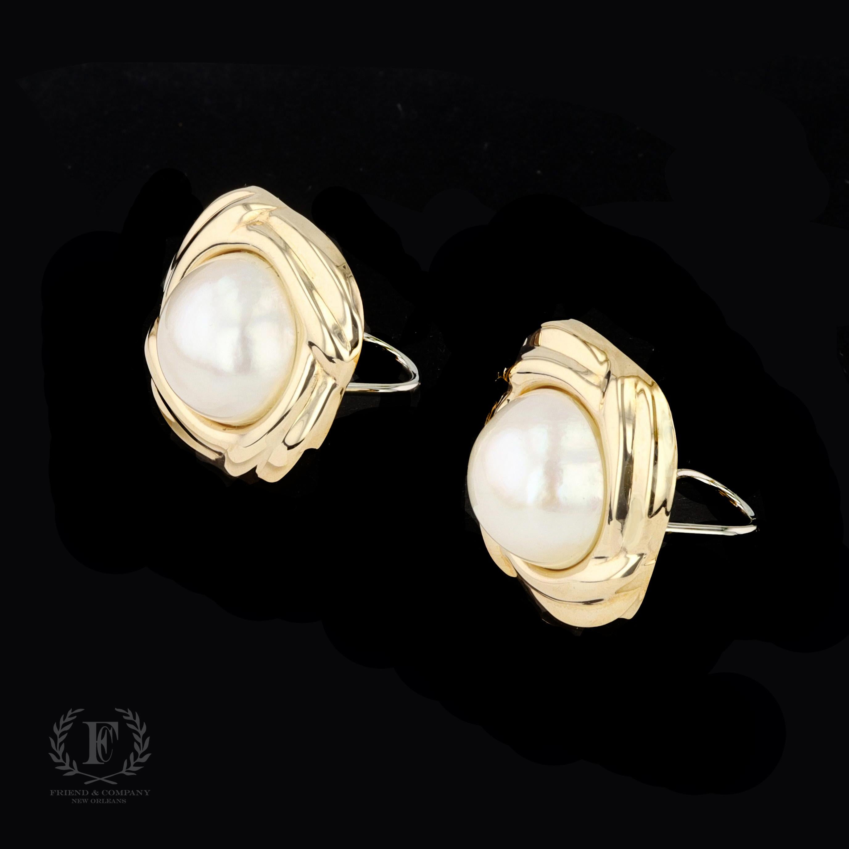 Round Cut 14k Yellow Gold and Mabe Pearl Earrings For Sale