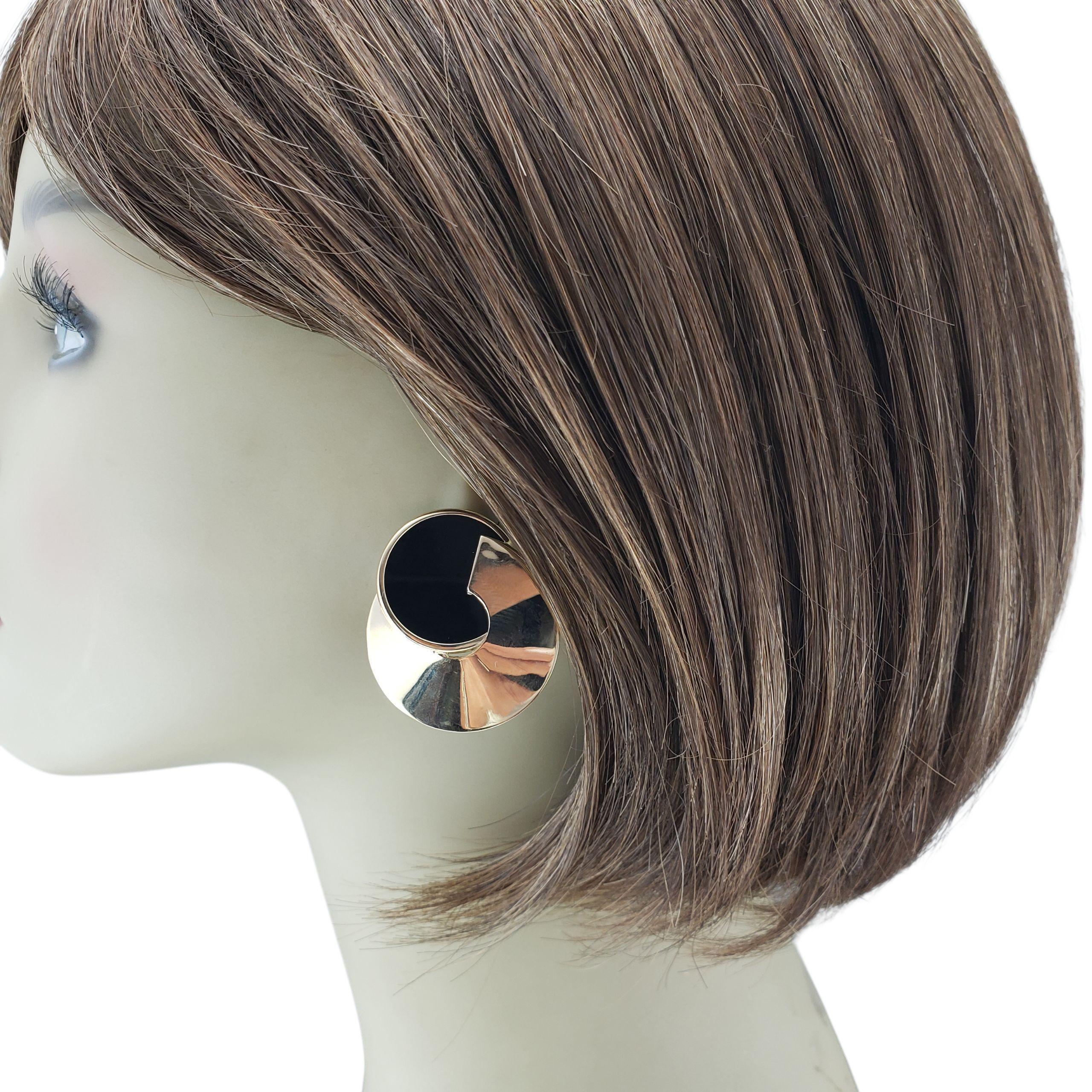 Boucles d'oreilles en or jaune 14K et onyx #22447 en vente 4