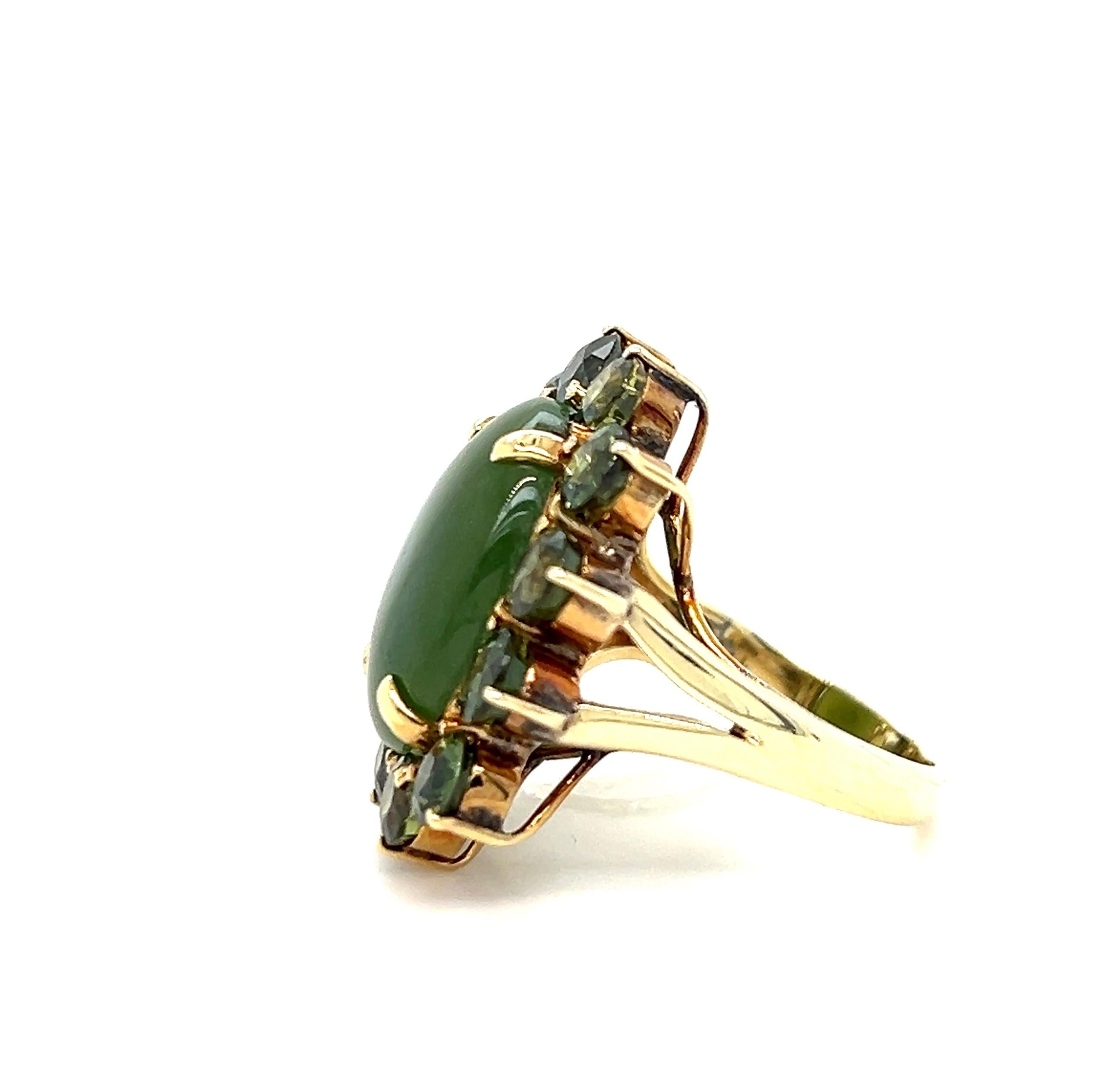 Modern 14k Yellow Gold and Oval Nephrite Jade and Green Sapphire Ring For Sale