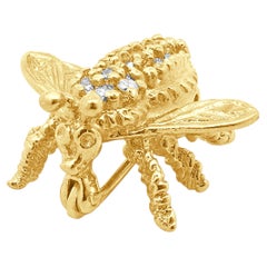 Bienen-Anstecknadel aus 14-karätigem Gelbgold mit Diamanten im Pavé-Setting