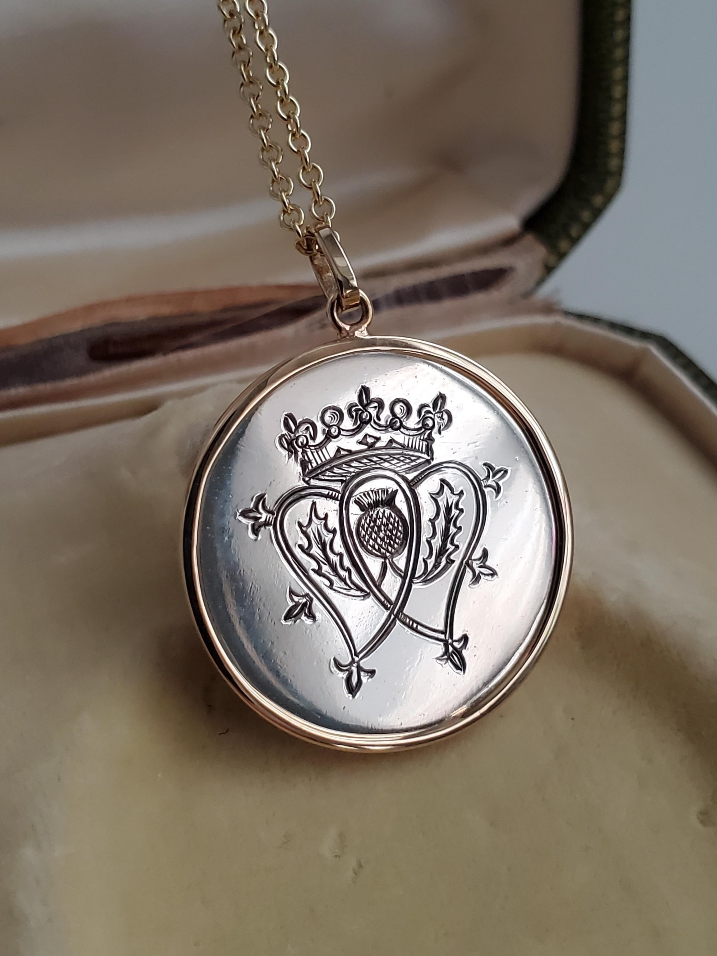 Gettone d'amore Luckenbooth in oro giallo 14K e argento sterling in vendita 1