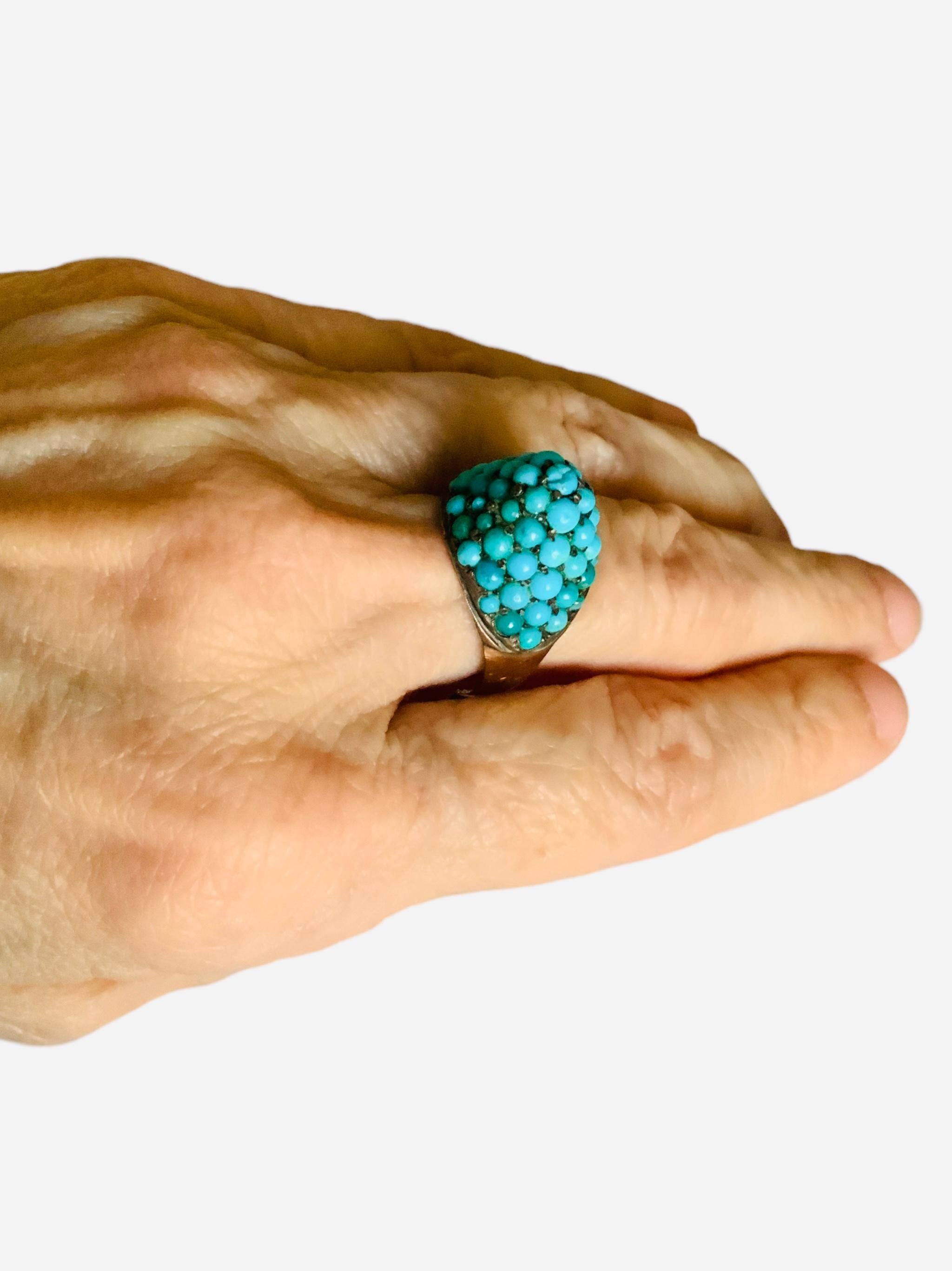 Modern 14K Yellow Gold And Turquoise Ring For Sale
