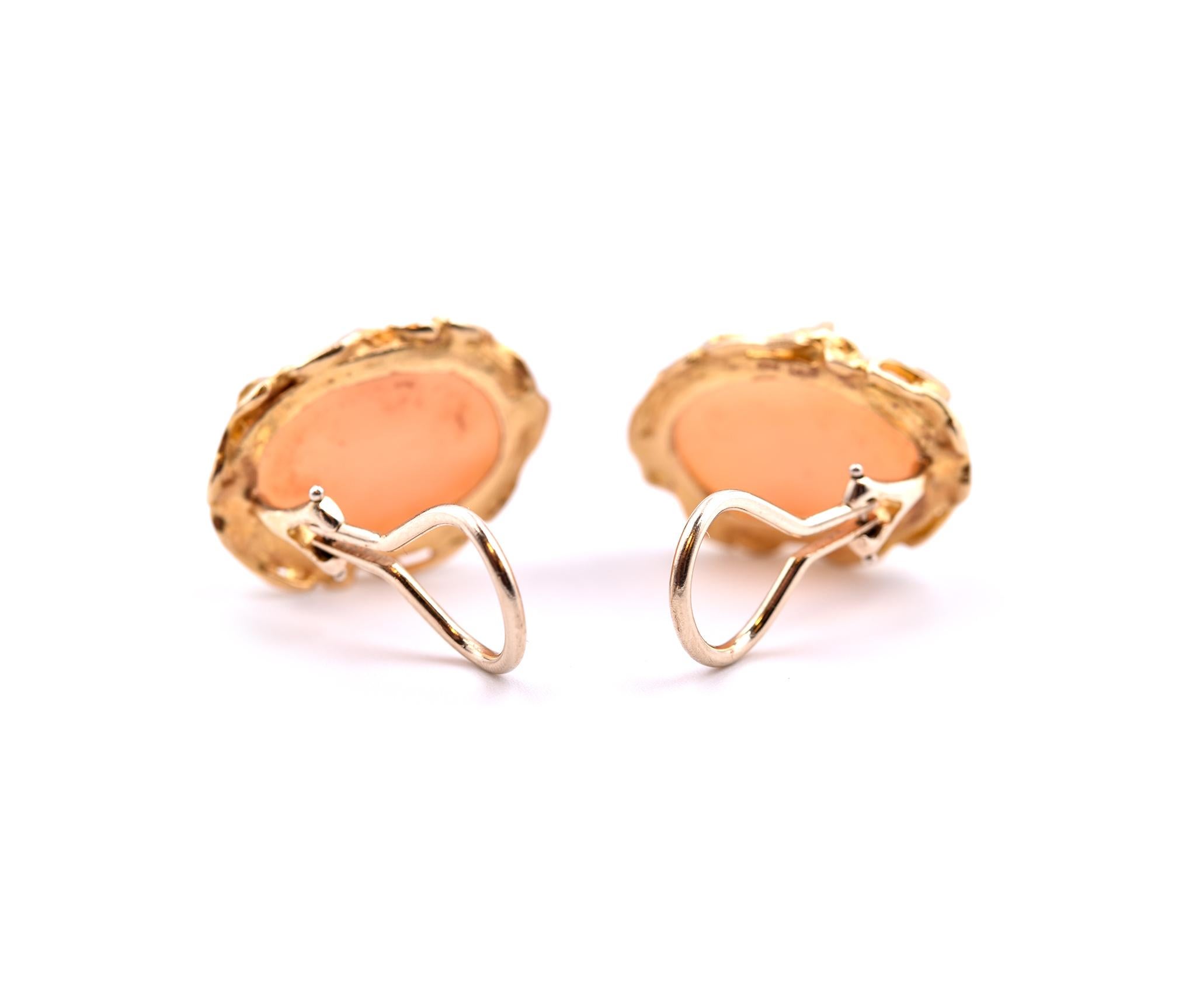 14 Karat Yellow Gold Angel Skin Coral Earrings In Excellent Condition In Scottsdale, AZ