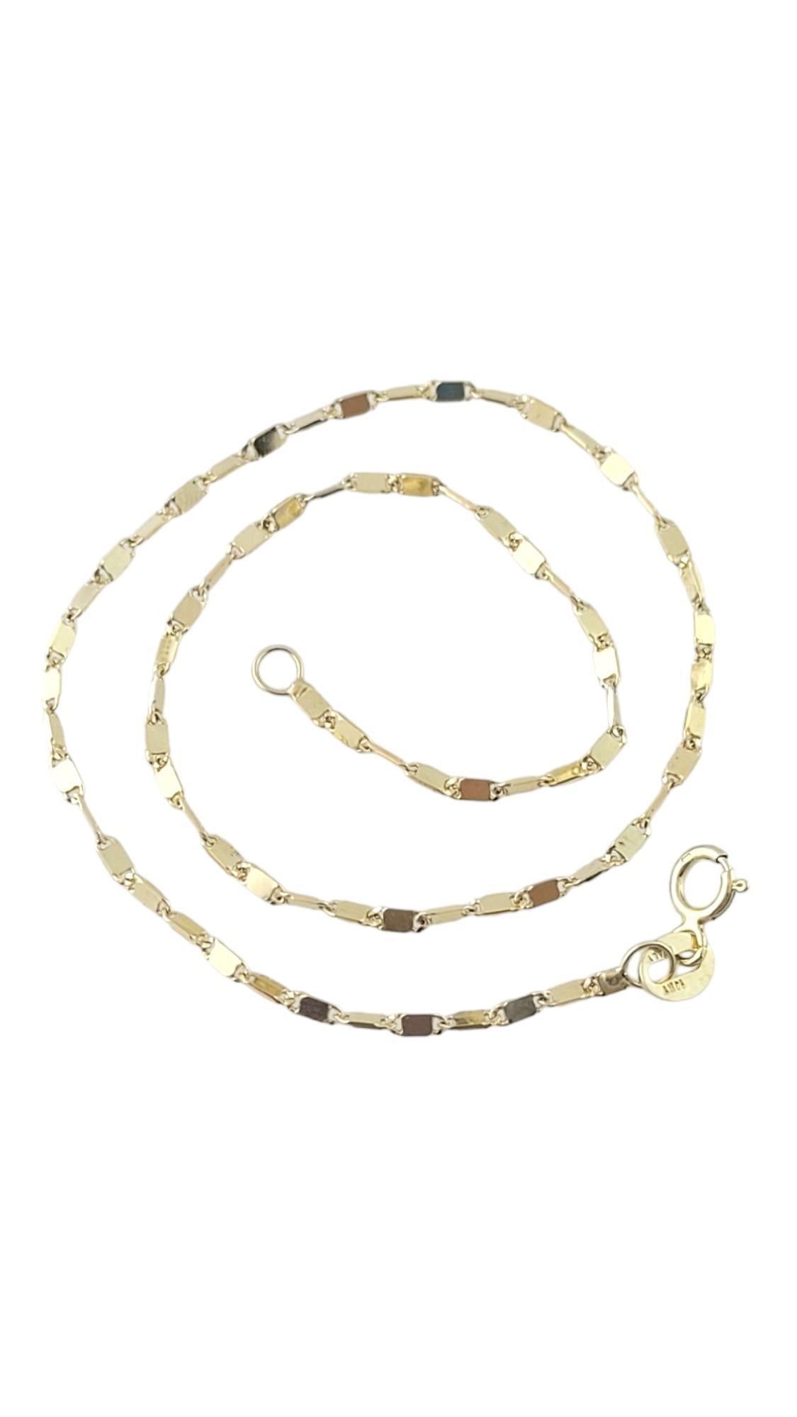 Vintage 14K Yellow Gold Anklet

This gorgeous yet simple anklet is meticulously crafted from 14K yellow gold and would look amazing on anyone!

Chain length: 10