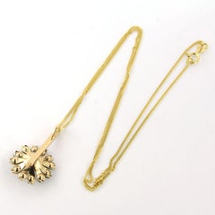Collana con ciondolo antico in oro giallo 14k e diamanti taglio rosa da 0,25 carati