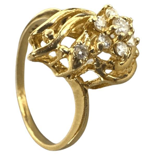 14K Yellow Gold Antique Ring with Diamond - Timeless Beauty for Women Size 7