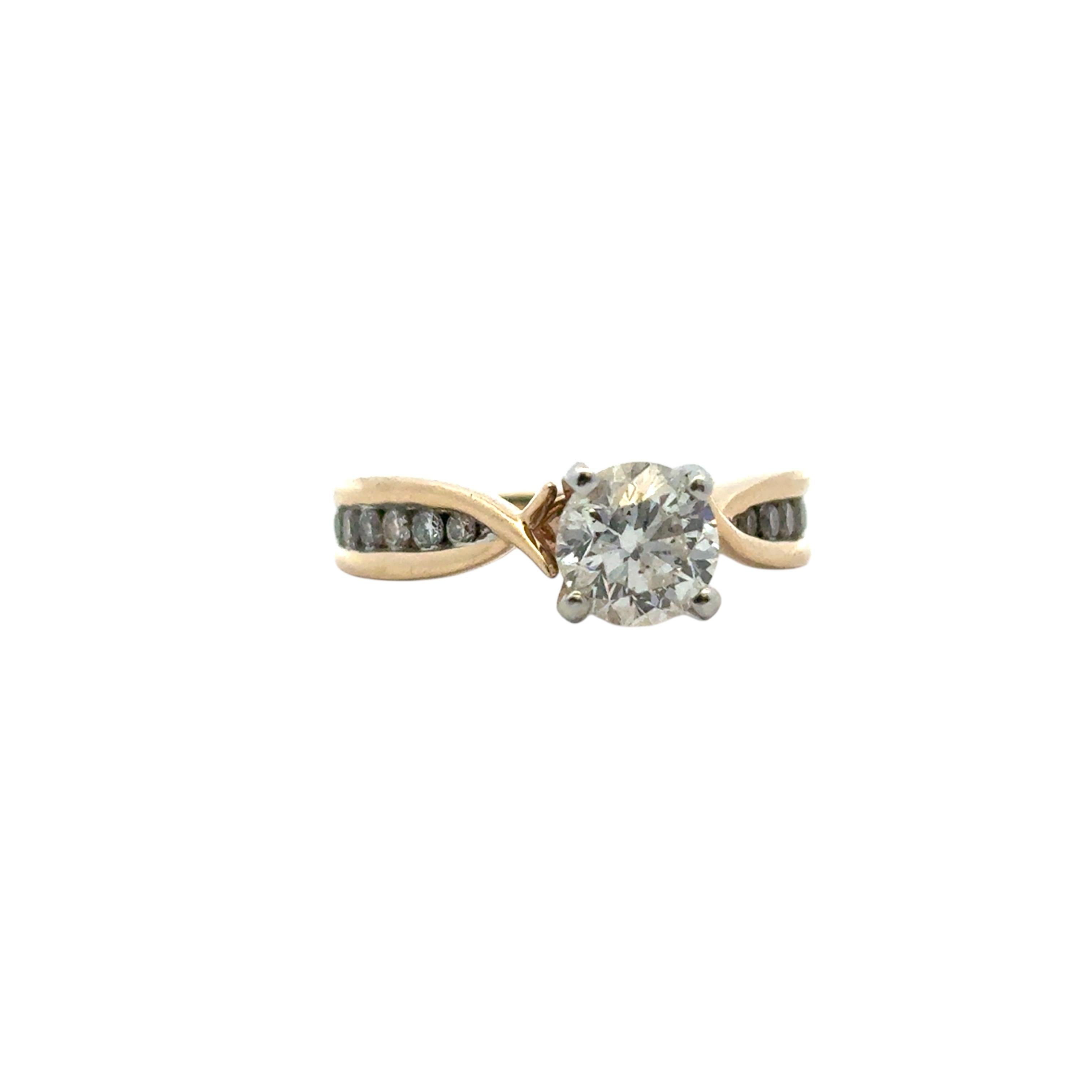 Bague de fiançailles en or jaune 14 carats avec diamant rond naturel d'environ 0,90 carat en vente 4