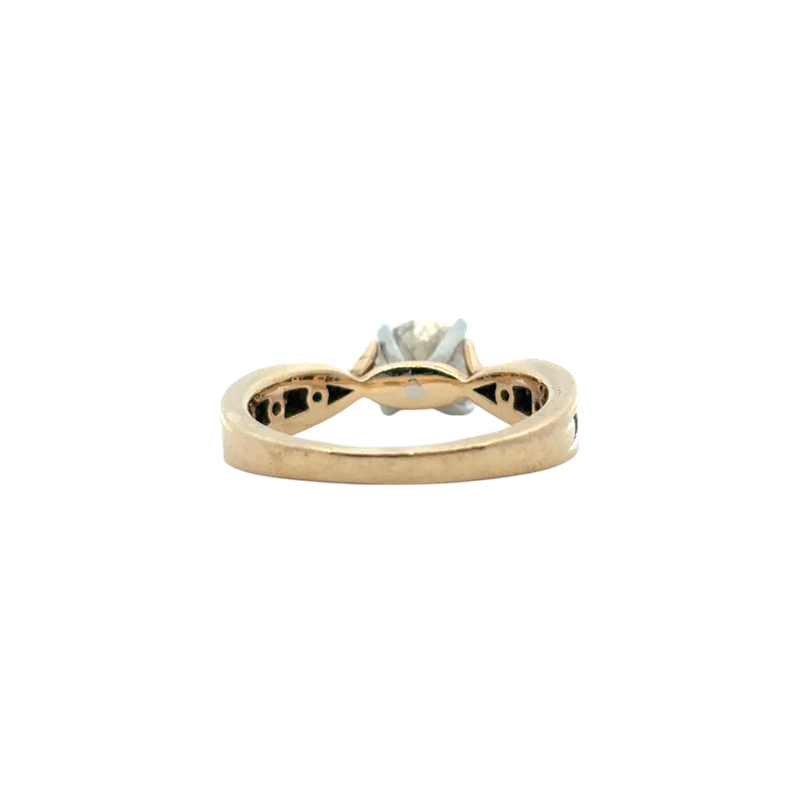 Bague de fiançailles en or jaune 14 carats avec diamant rond naturel d'environ 0,90 carat en vente 11