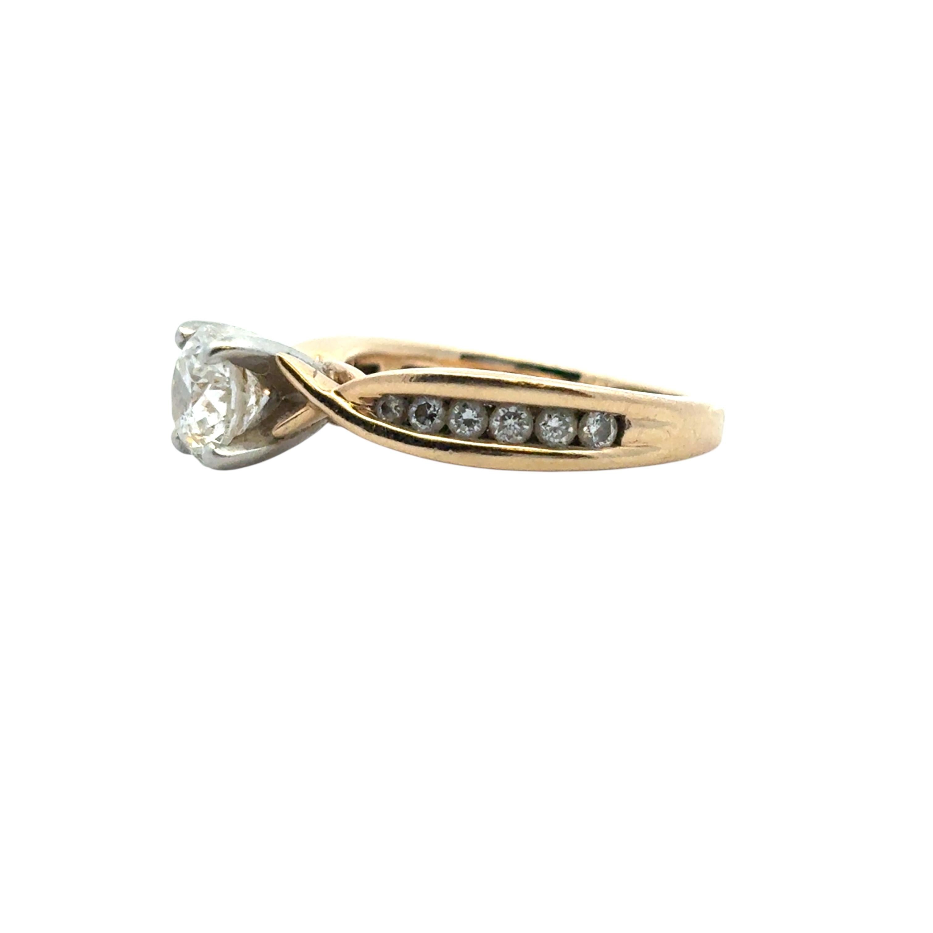 Bague de fiançailles en or jaune 14 carats avec diamant rond naturel d'environ 0,90 carat en vente 14