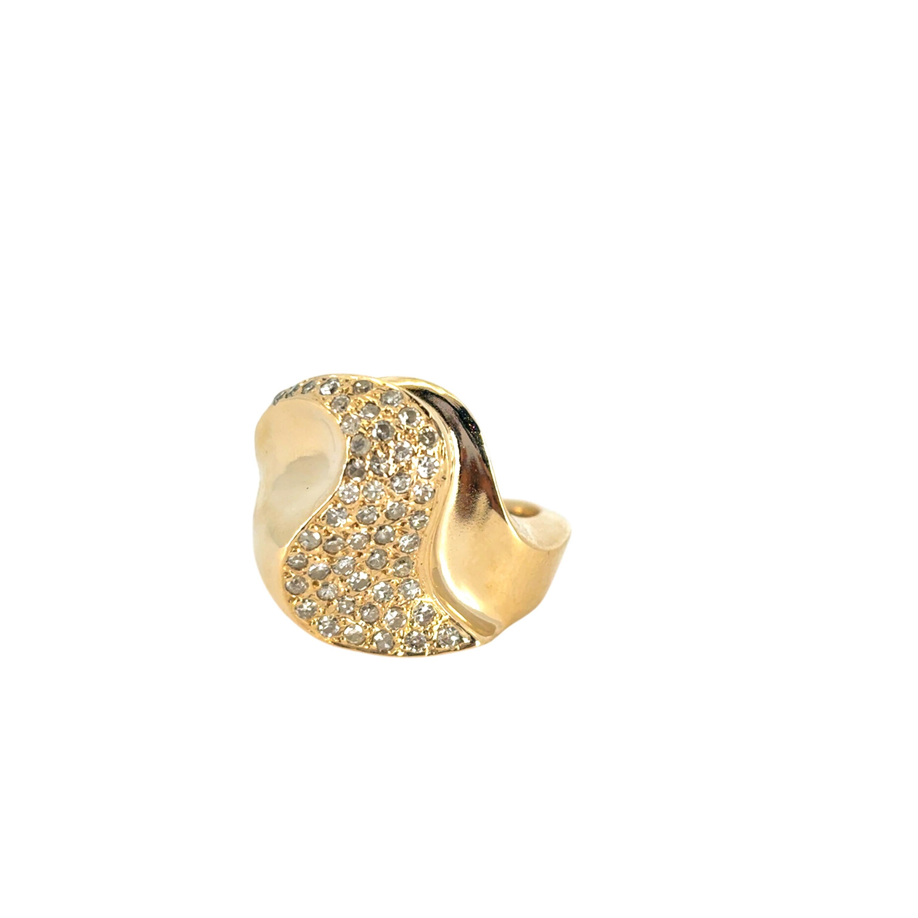 Bague à la mode en or jaune 14 carats avec diamants naturels d'environ 0,25 carat en vente 6