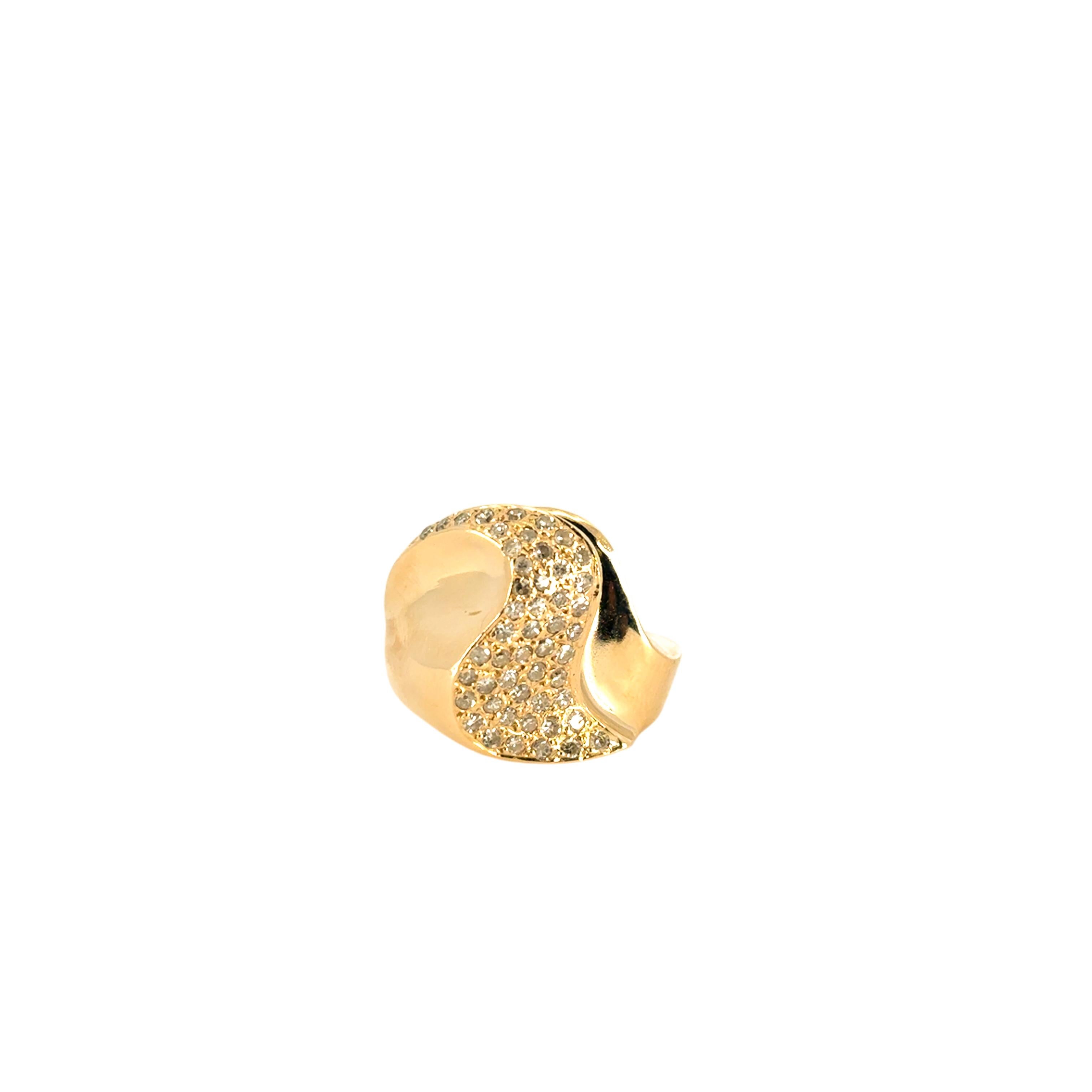 Bague à la mode en or jaune 14 carats avec diamants naturels d'environ 0,25 carat en vente 7