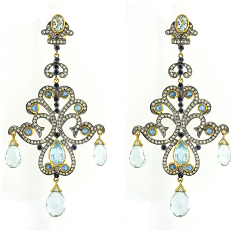 Contemporary 14 Karat Yellow Gold Aquamarine 3.12 Carat Diamond Sapphire Dangle Earrings