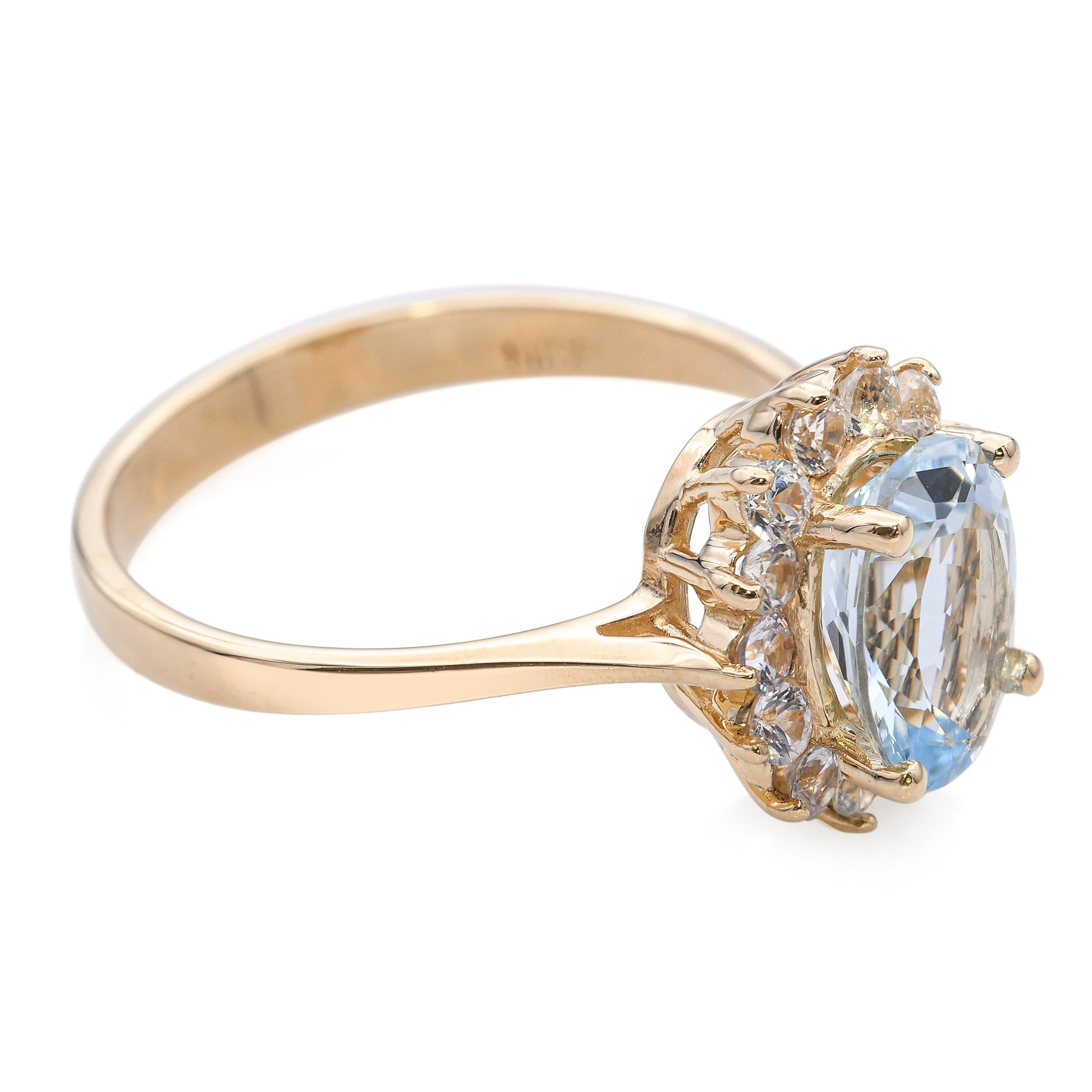 Bague en or jaune 14k avec halo d'aigue-marine et de diamant Pour femmes en vente